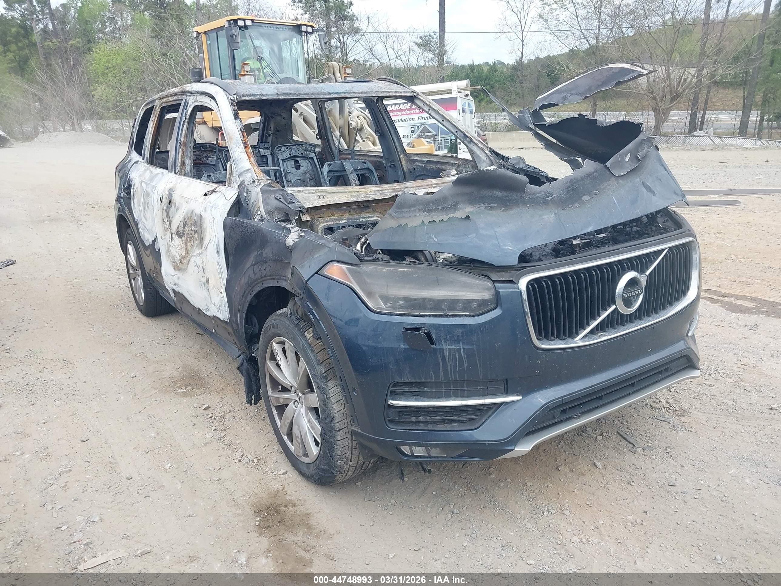 2018 Volvo XC90 Momentum, VIN YV4102CK9J1348577 — Пожар
