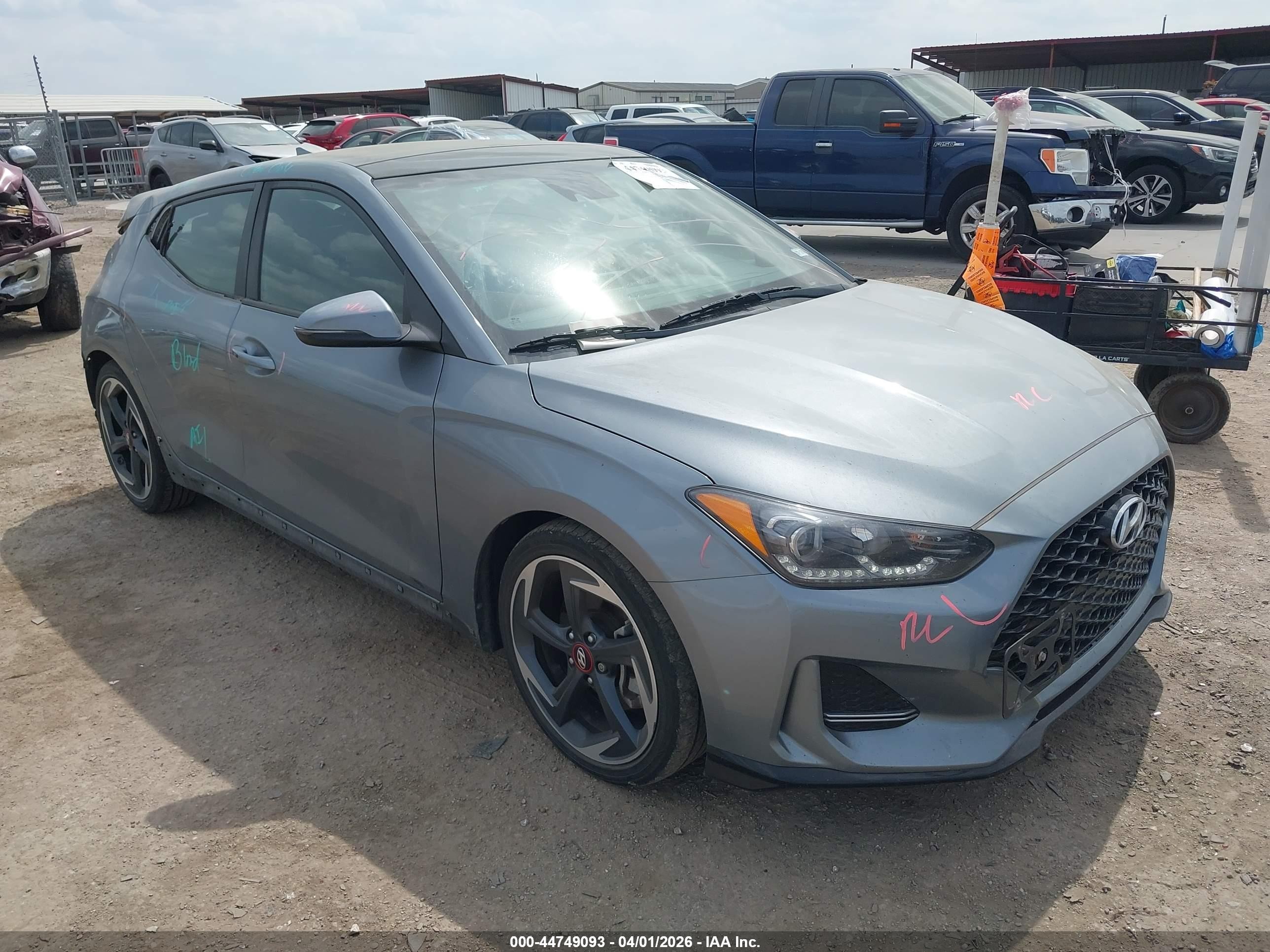 2021 Hyundai Veloster Turbo R-Spec, VIN KMHTH6AB0MU032711 — Зад