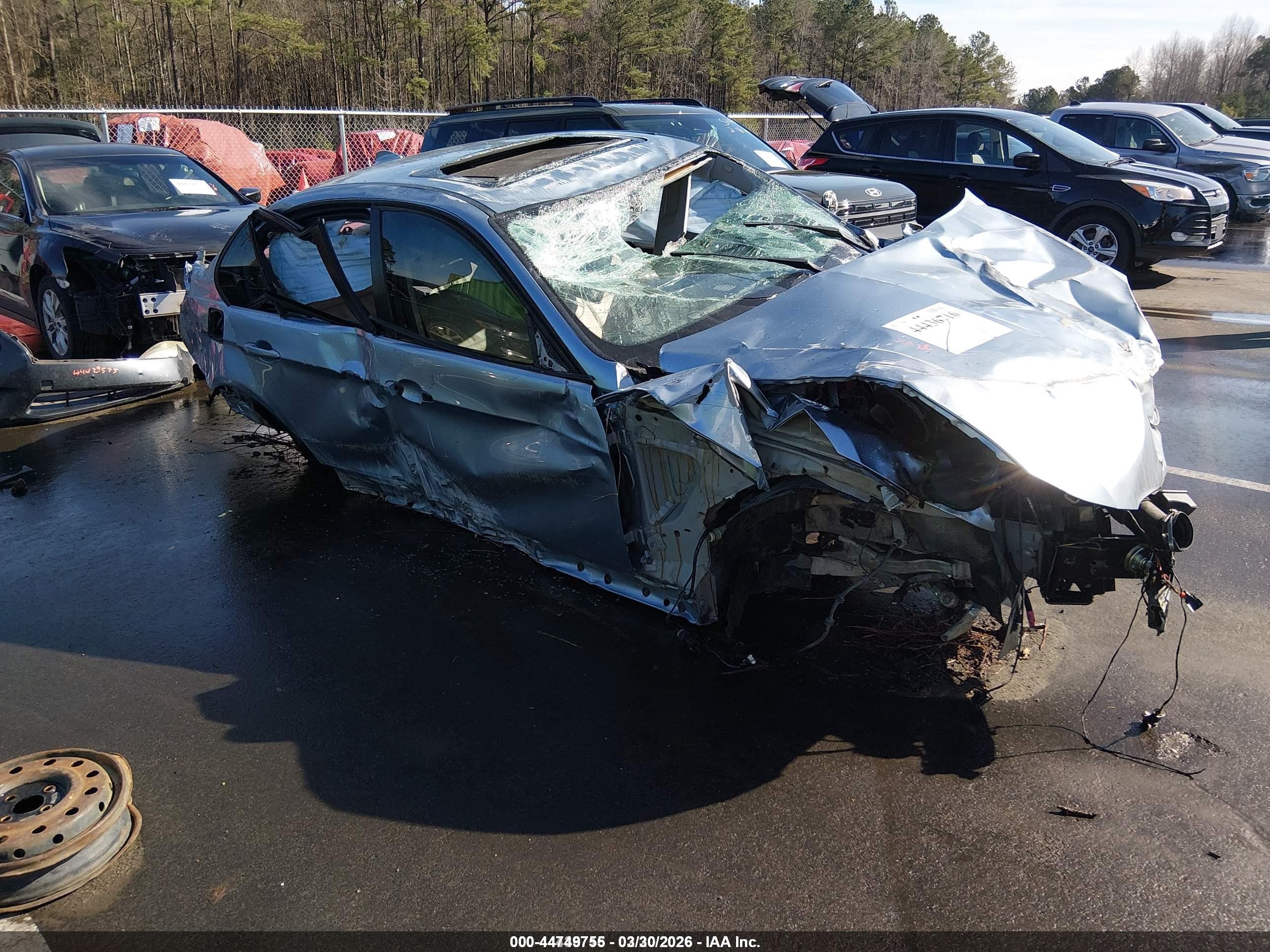 2011 BMW 3 Series 328i, VIN WBAPH7G53BNN06636 — Rollover