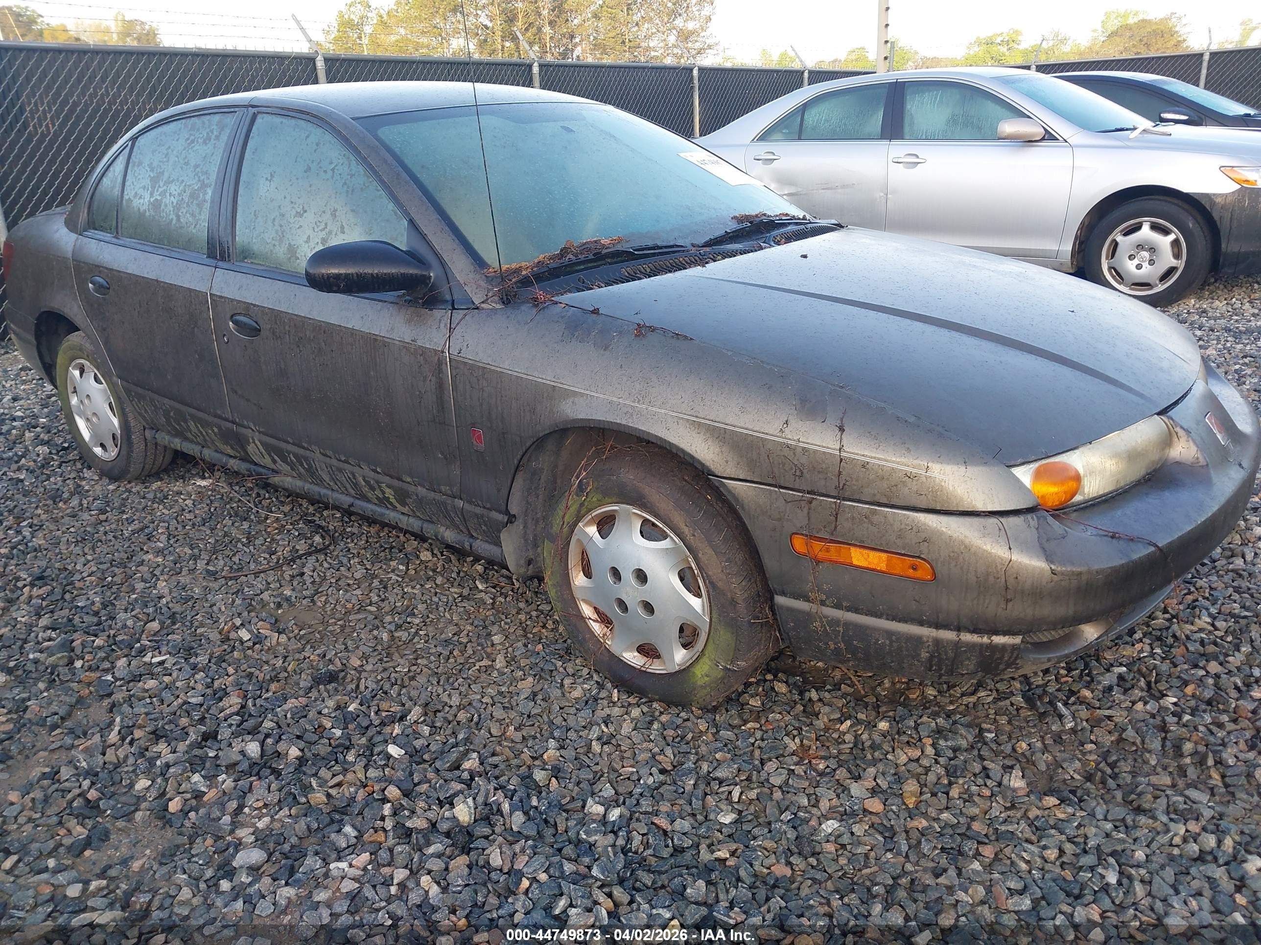 2000 Saturn SL, VIN 1G8ZH5289YZ173758 — Перед