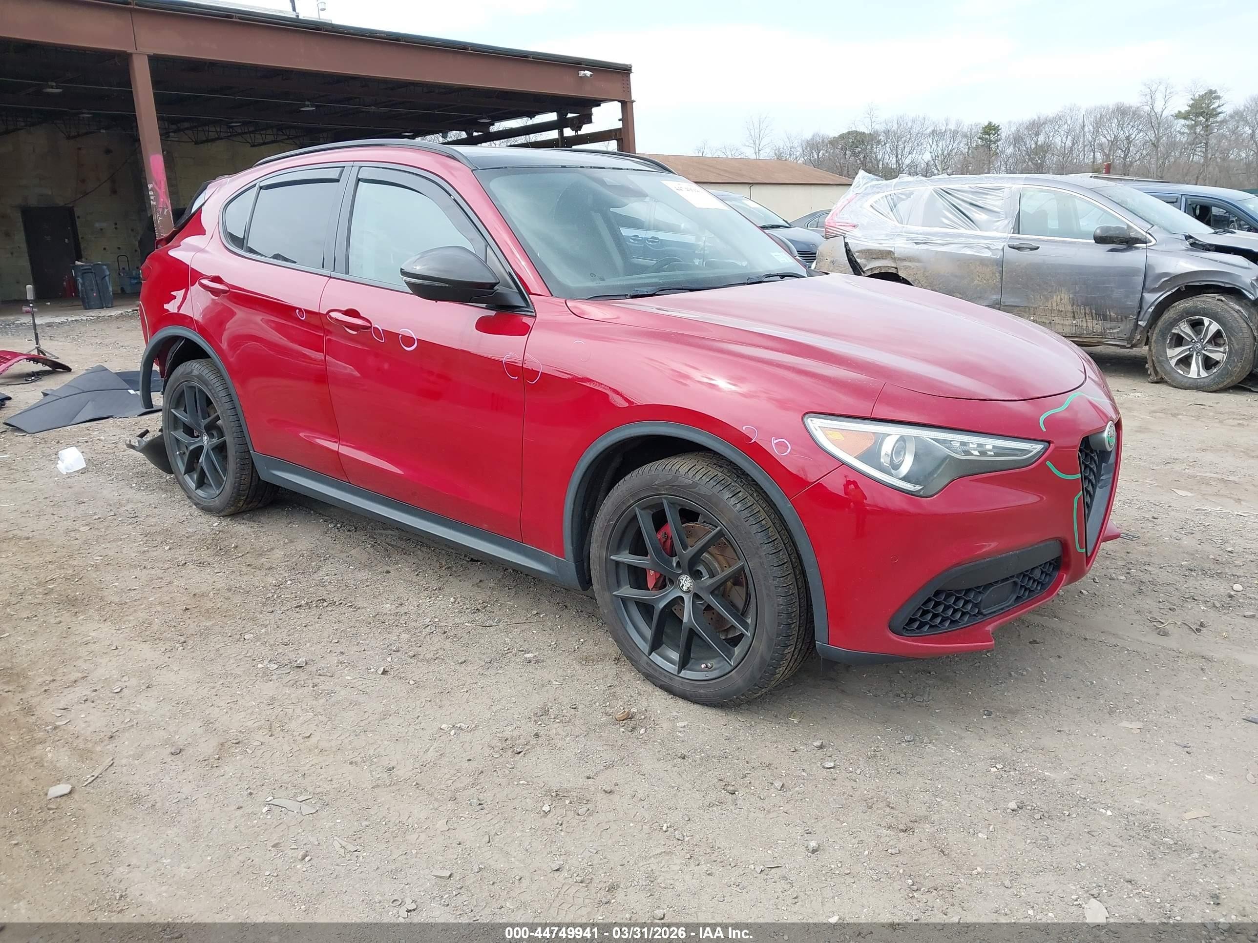 2019 Alfa Romeo Stelvio Ti Lusso, VIN ZASPAKBN7K7C71218 — Rear end