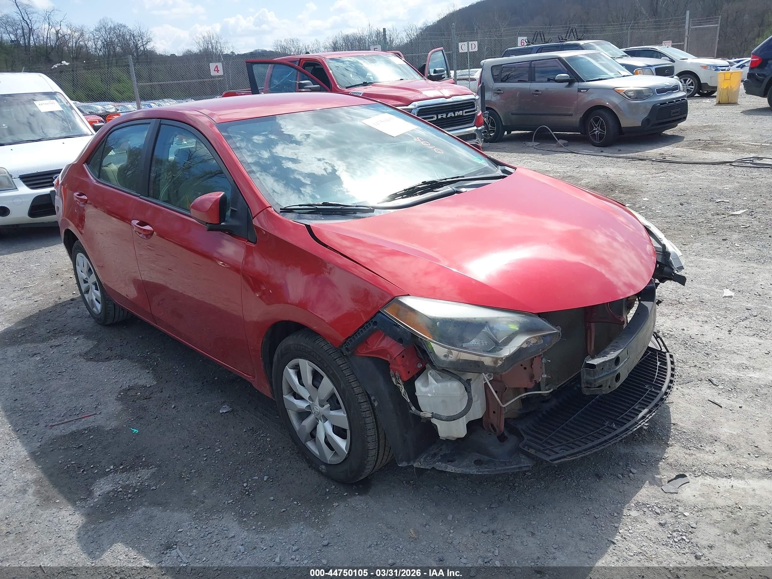 2015 Toyota Corolla S Plus, VIN 5YFBURHE1FP229013 — Front end
