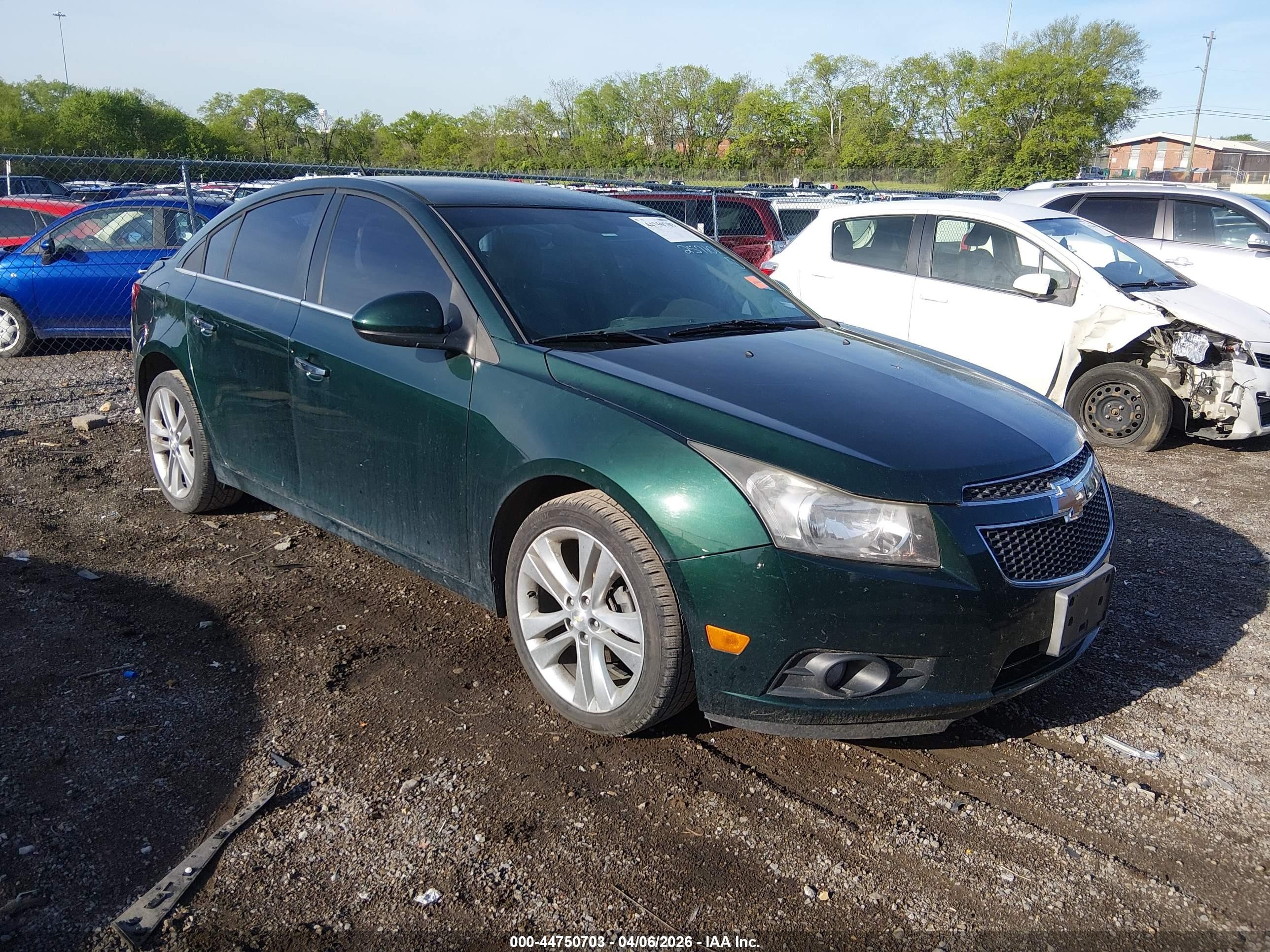 2014 Chevrolet Cruze LTZ, VIN 1G1PG5SBXE7257101 — Normal wear