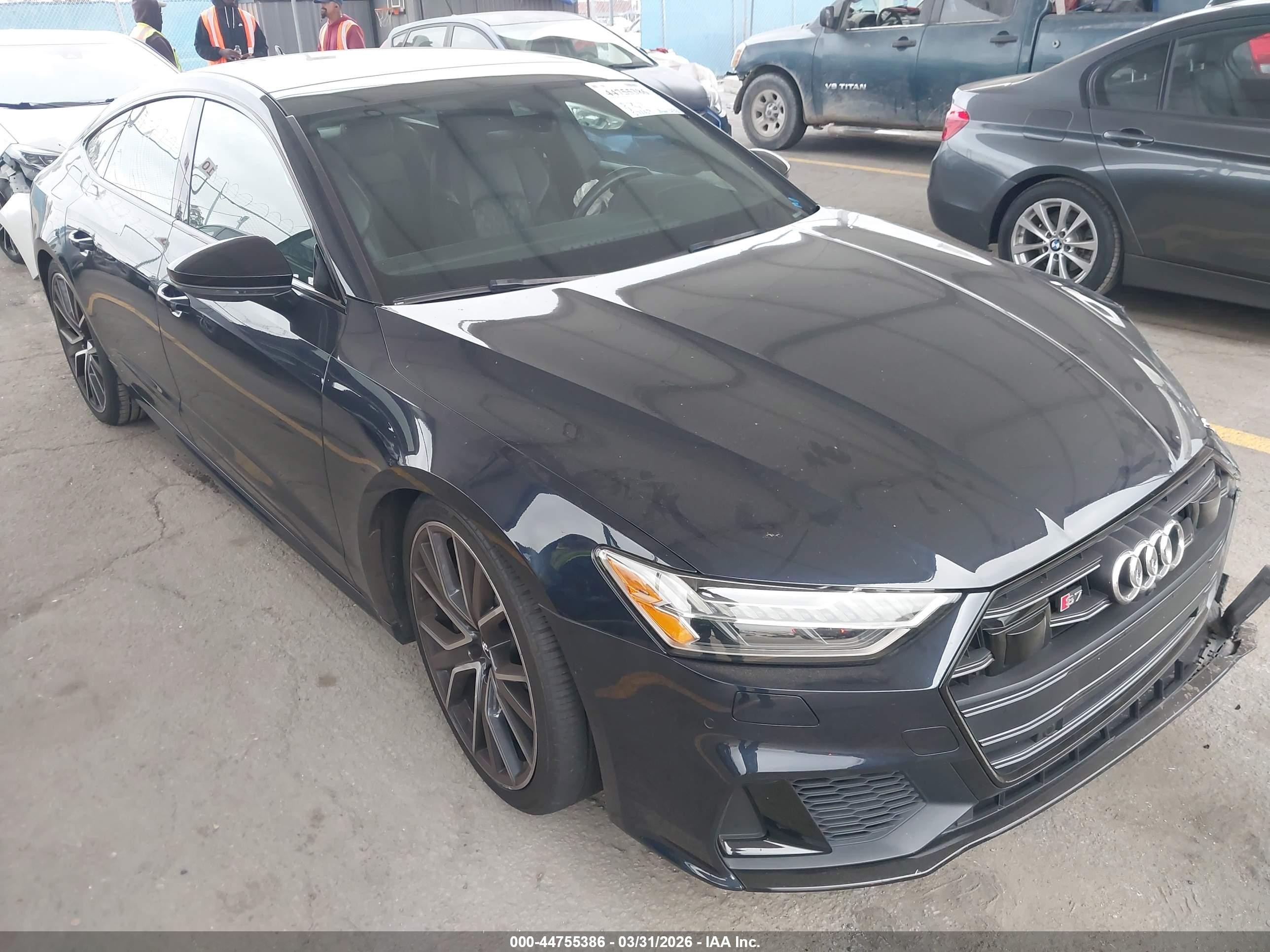 2020 Audi S7 Premium Plus, VIN WAUPFAF29LN016911 — Front end