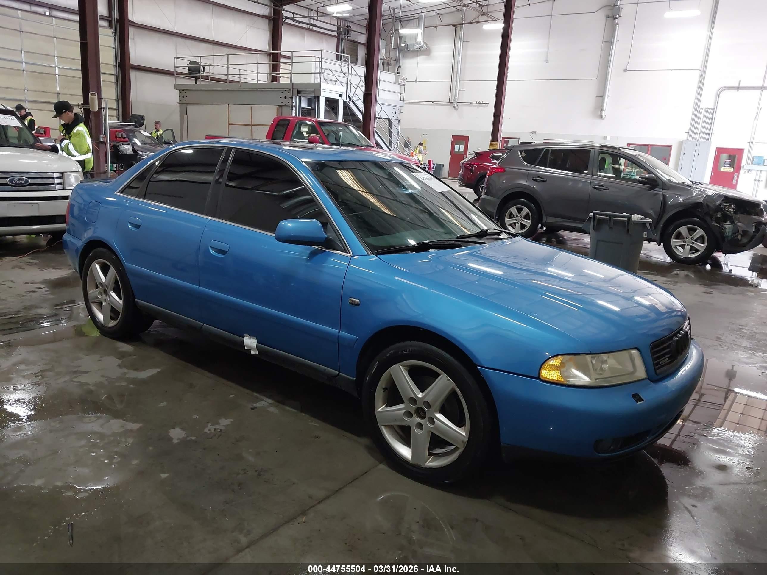 1999 Audi A4, VIN WAUED28D4XA296736 — Перед