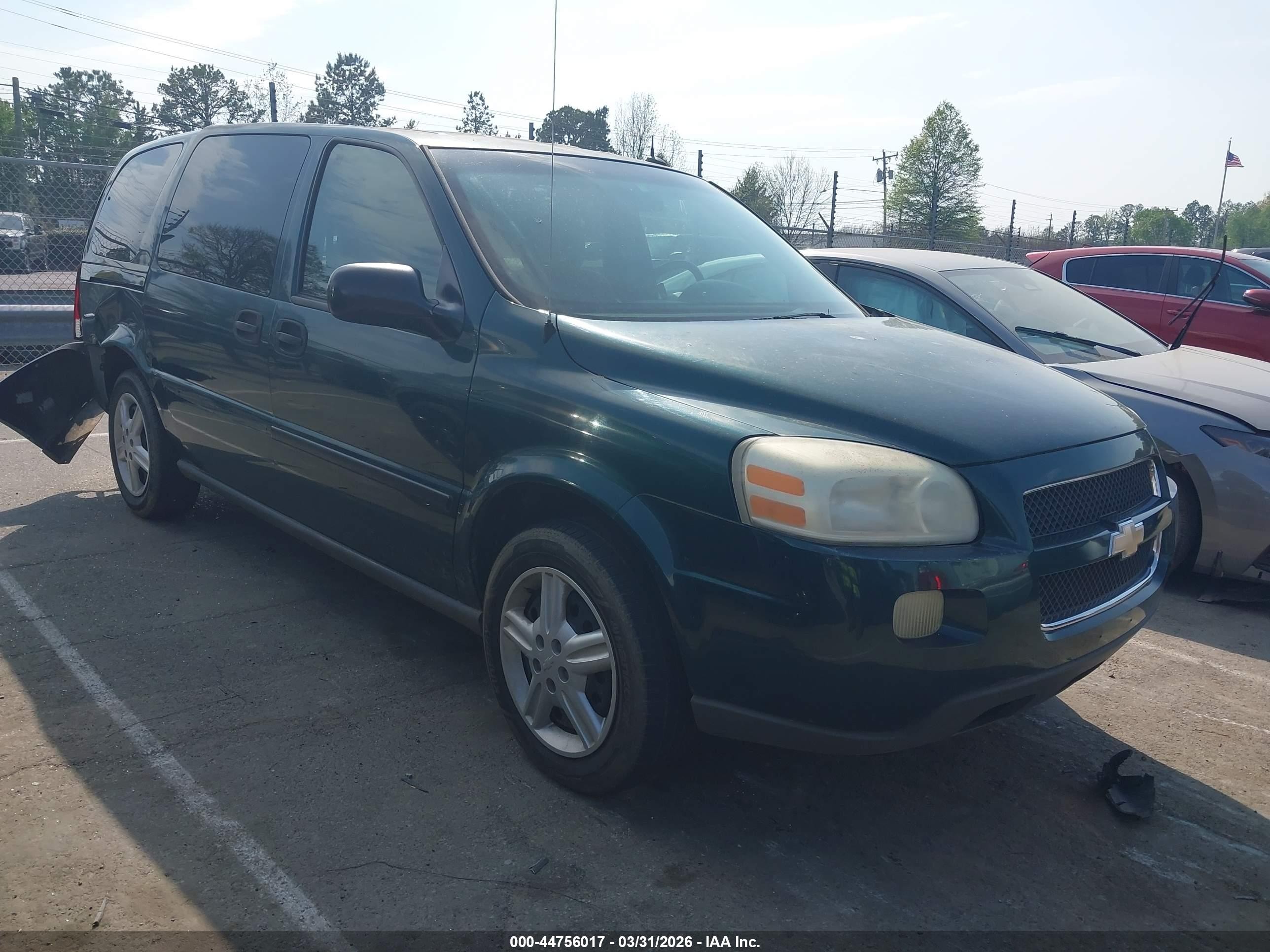 2005 Chevrolet Uplander, VIN 1GNDV03L15D236012 — Rear end