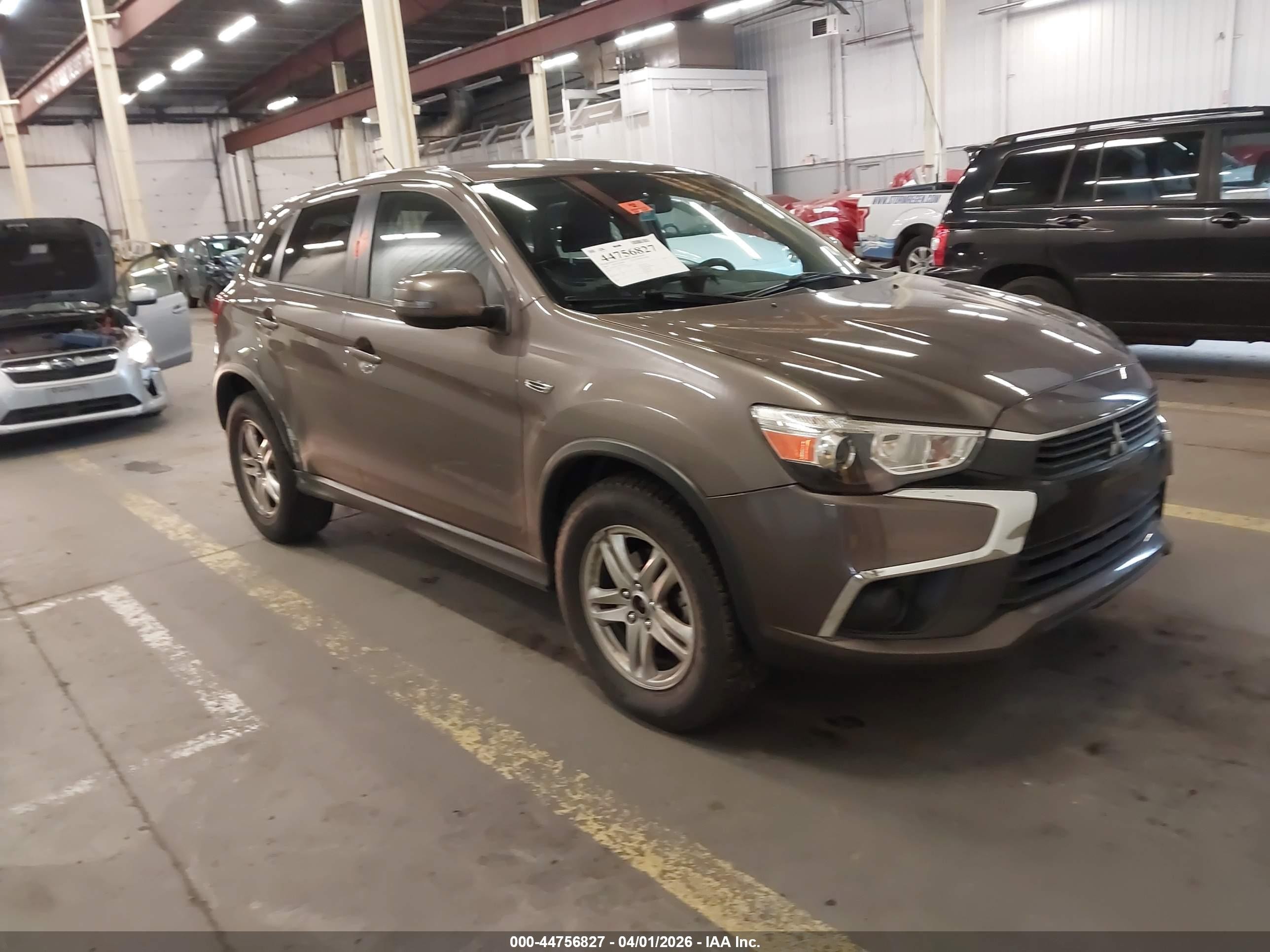 2016 Mitsubishi Outlander ES, VIN JA4AP3AU4GZ058700 — После угона