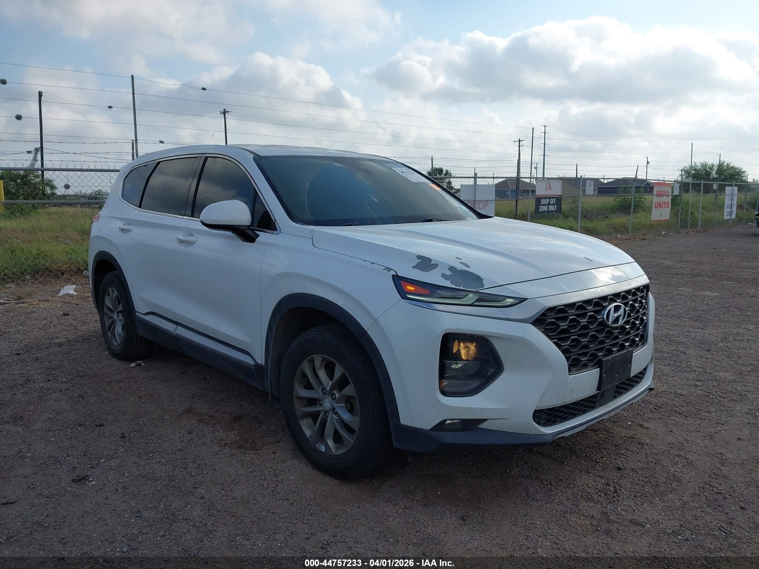 2020 Hyundai Santa Fe SEL, VIN 5NMS33AD5LH137927 — Пожар в салоне