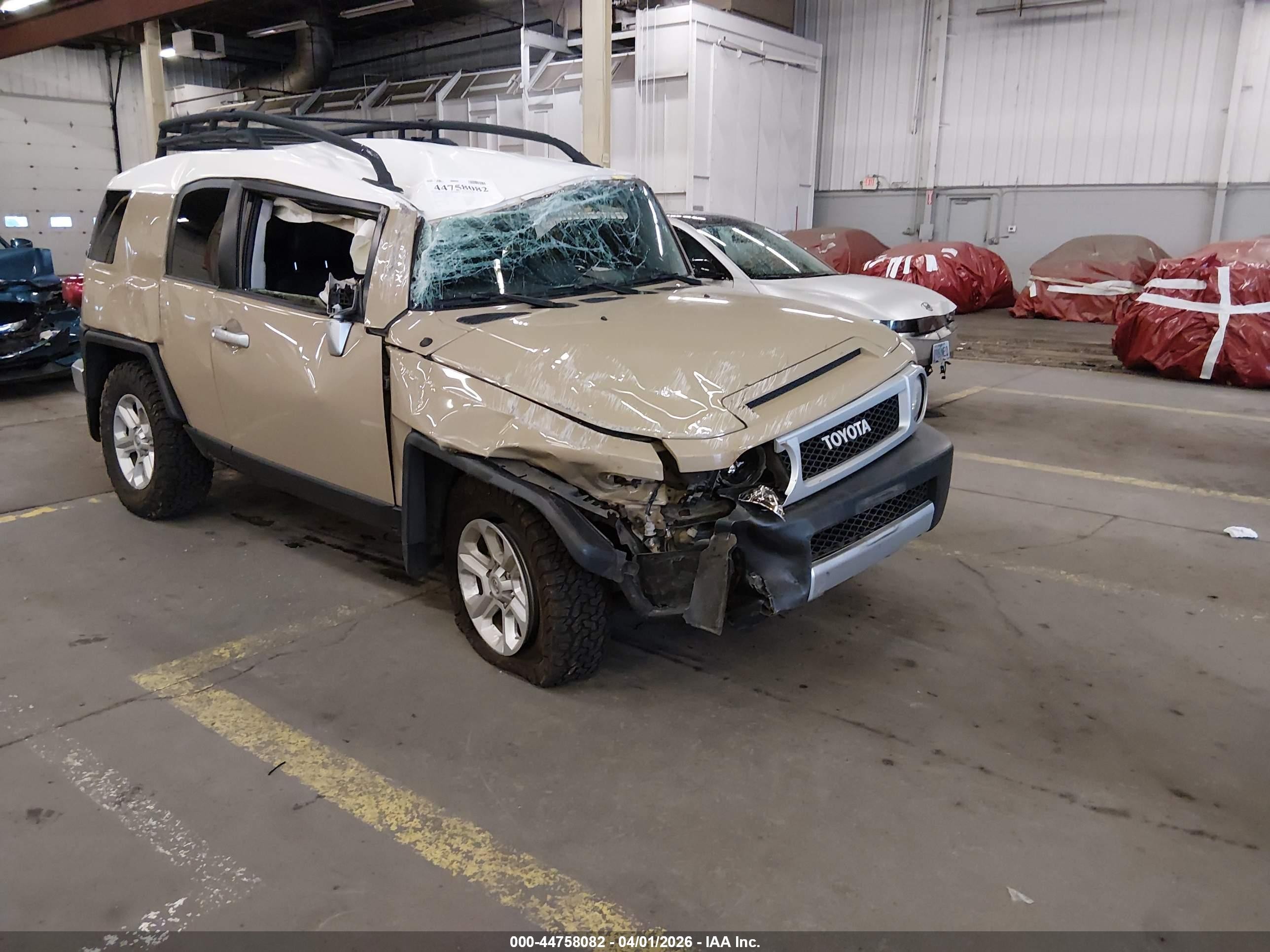 2013 Toyota FJ Cruiser, VIN JTEBU4BFXDK170460 — Rollover