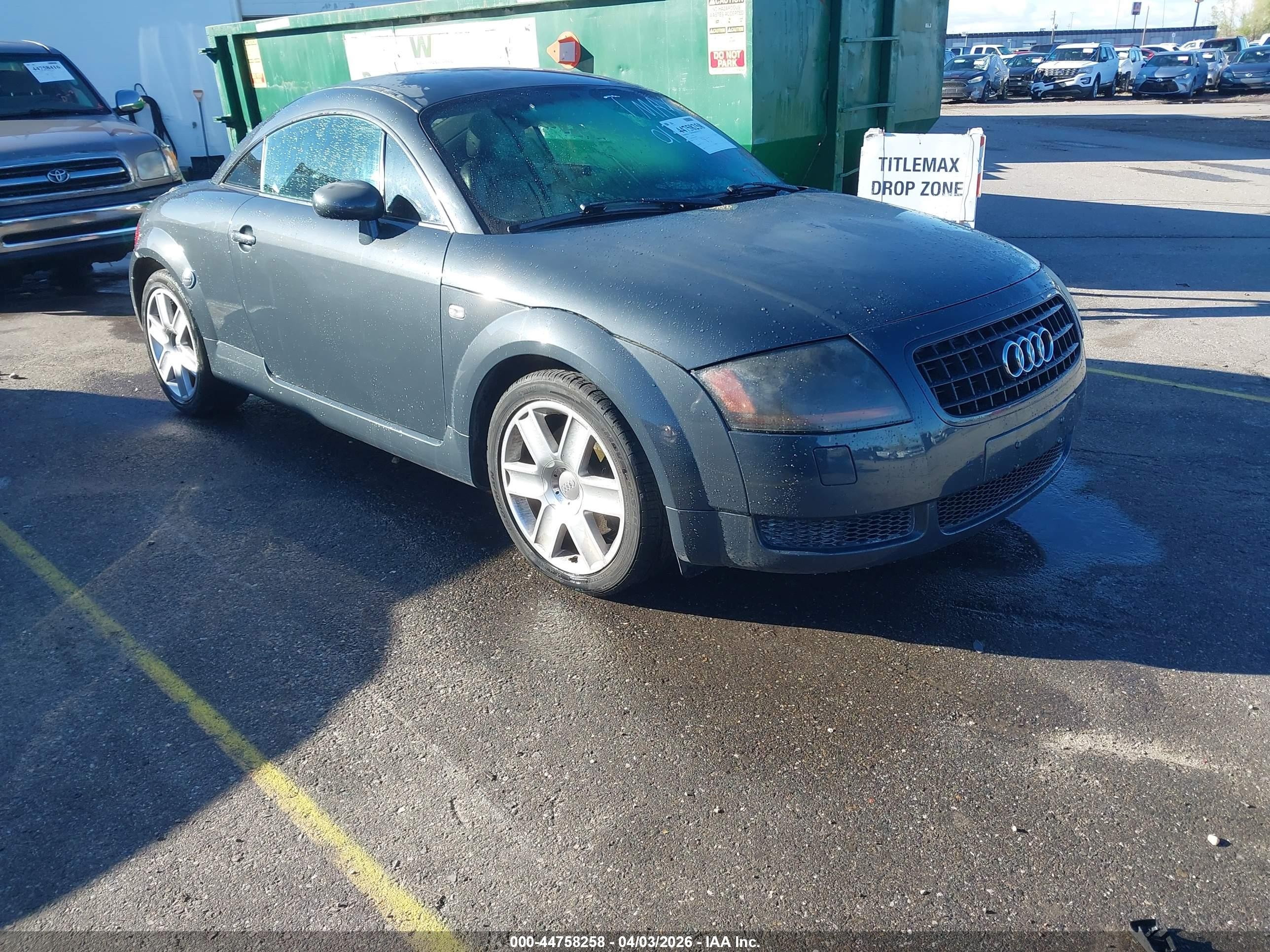 2003 Audi TT, VIN TRUSC28N131013971 — Rear end