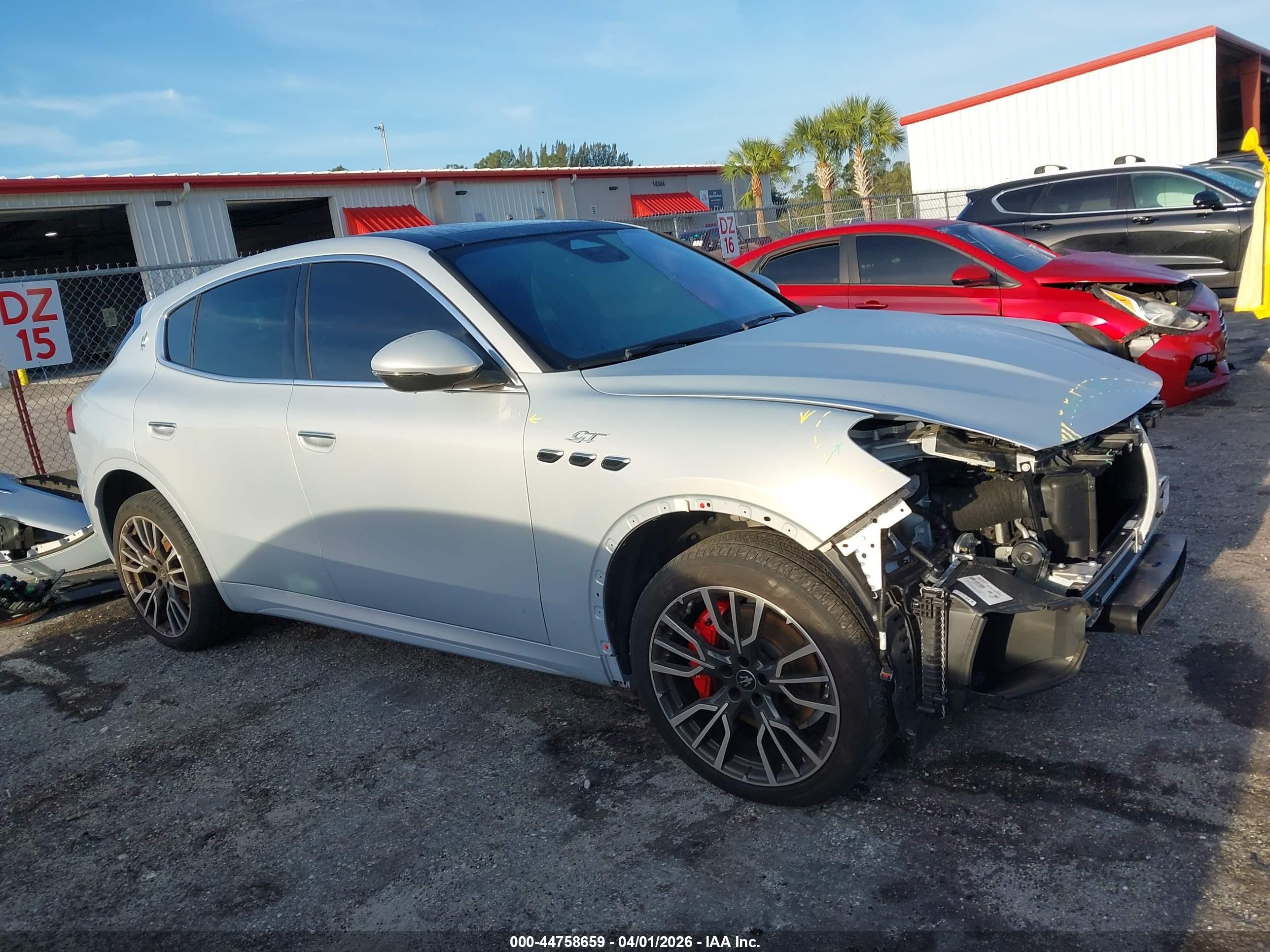 2024 Maserati Grecale GT, VIN ZN6PMDAA6R7457531 — Front end