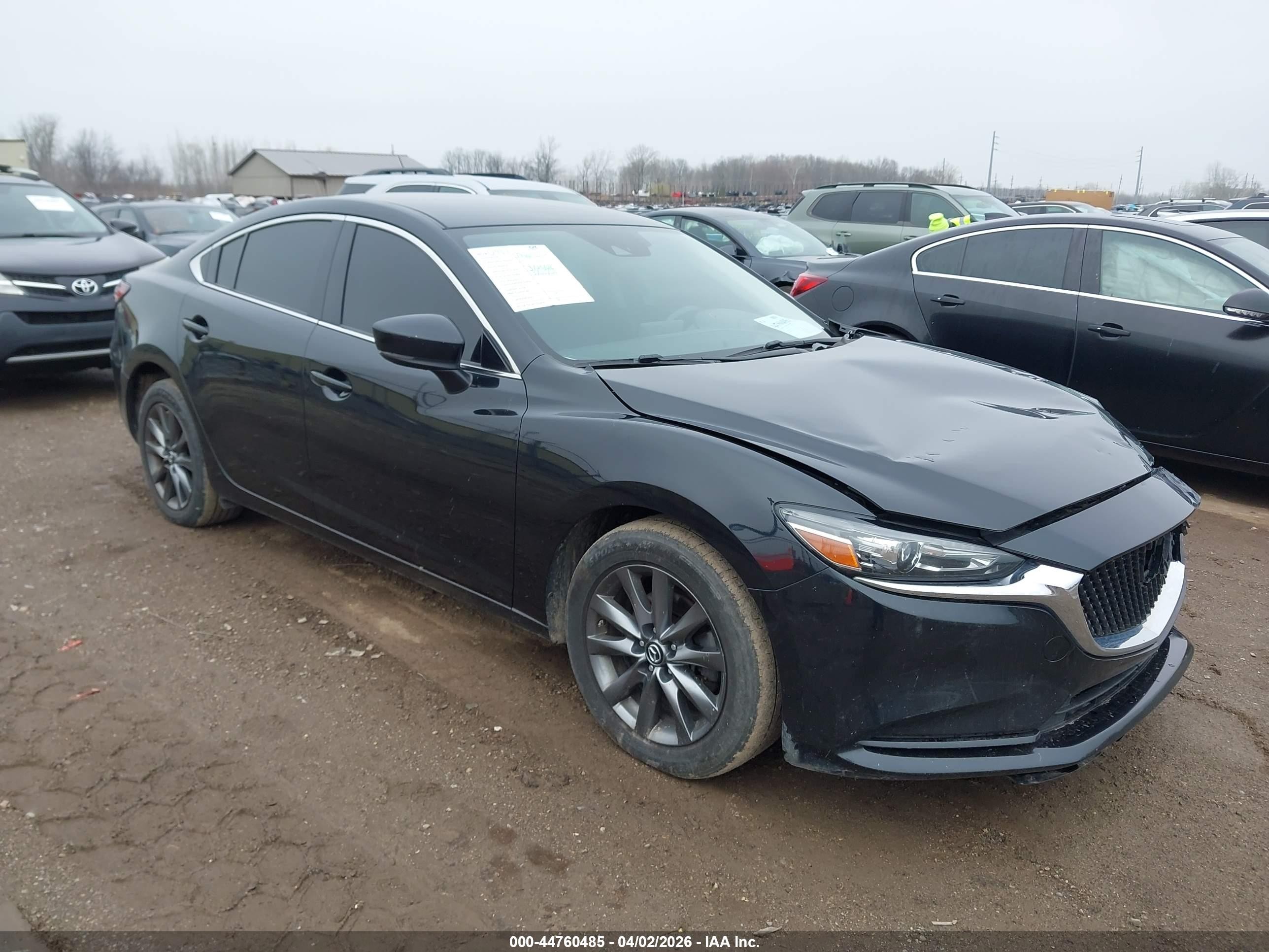 2020 Mazda 6 Sport, VIN JM1GL1UM7L1515746 — Перед