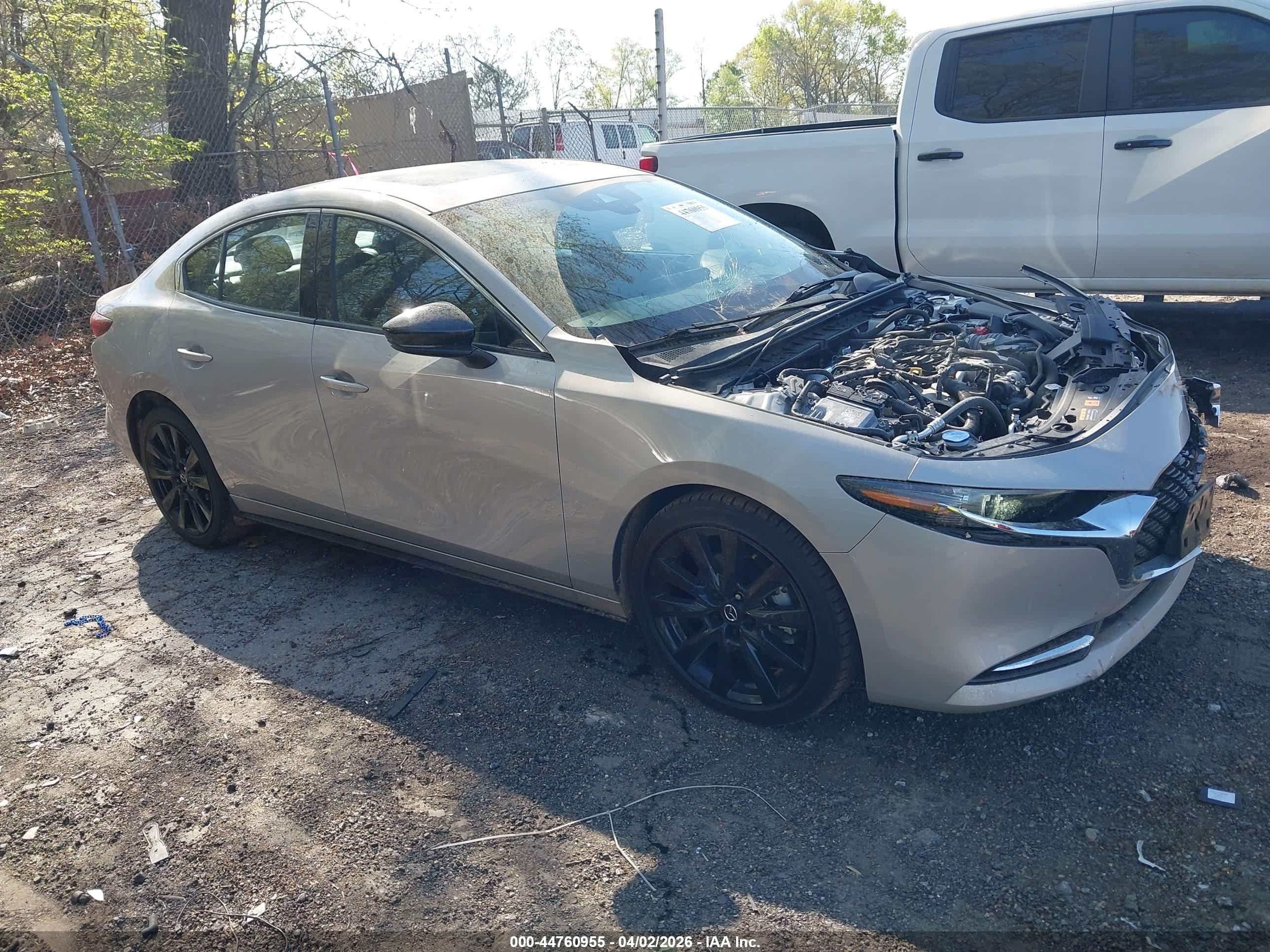 2022 Mazda 3 2.5 Turbo, VIN 3MZBPBAY8NM313920 — Front end