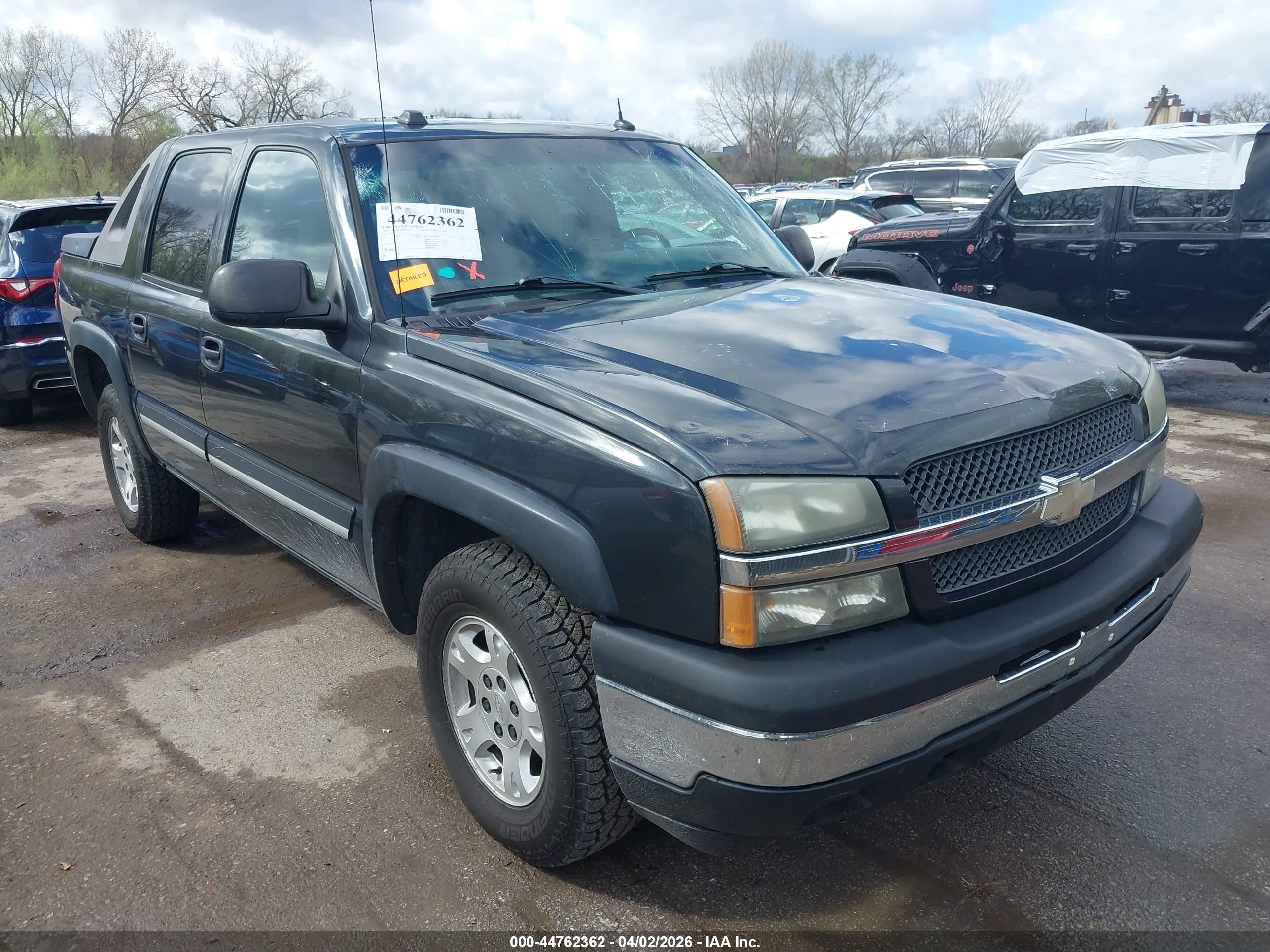 2005 Chevrolet Avalanche Z66, VIN 3GNEC12Z05G185532 — Hail