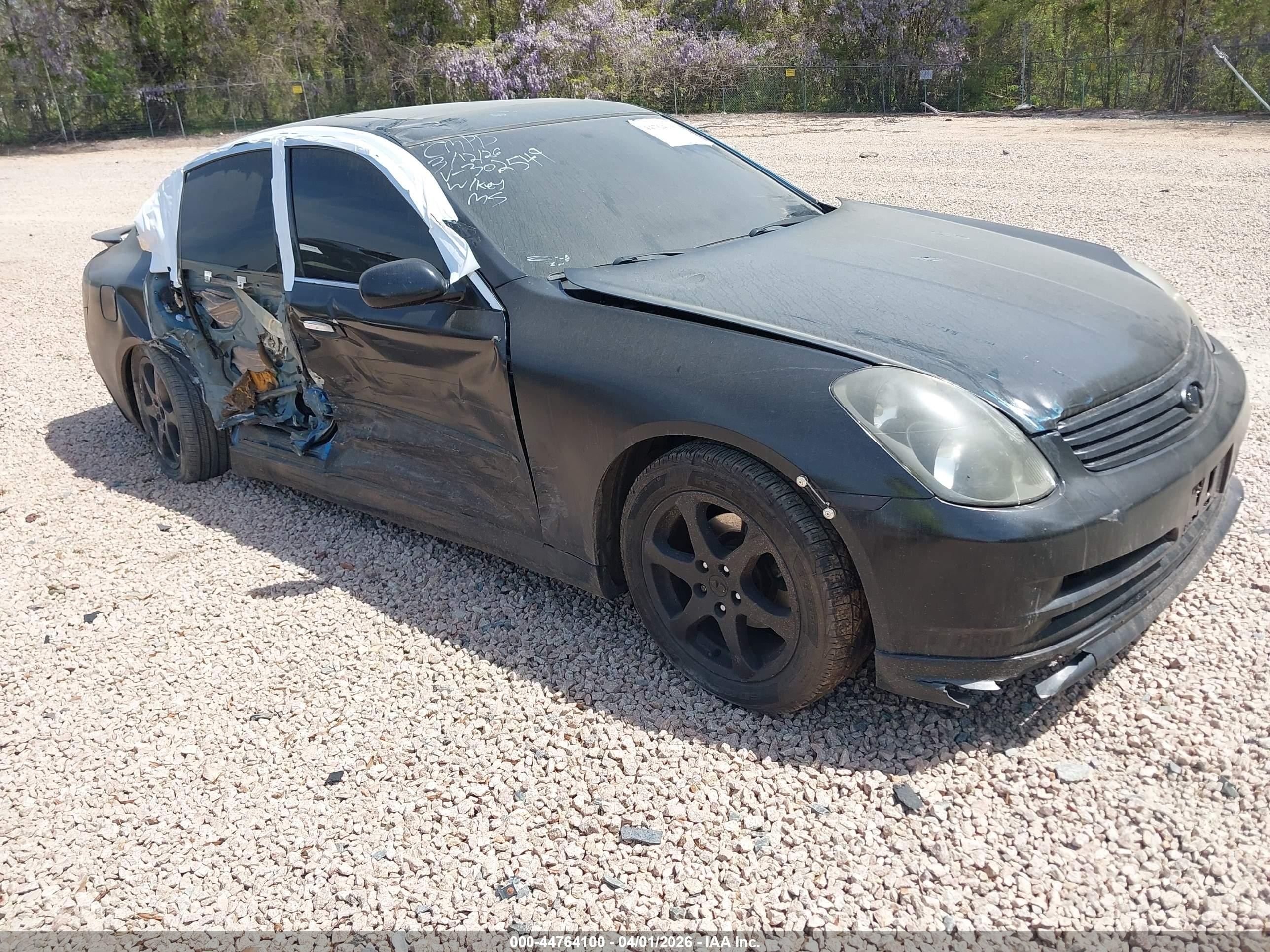 2003 Infiniti G35, VIN JNKCV51E03M302549 — Side