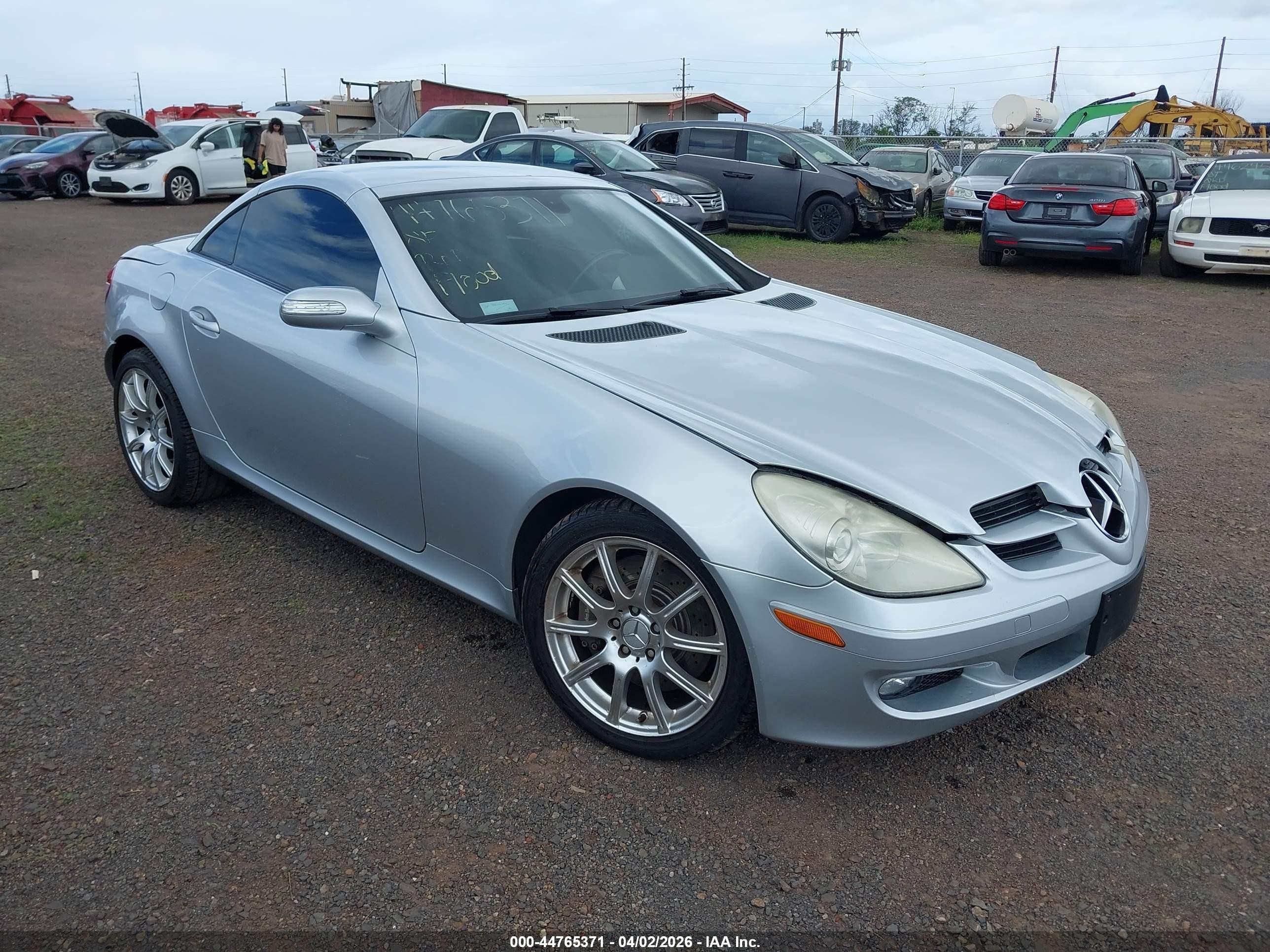 2005 Mercedes-Benz SLK 230/320, VIN WDBWK56F65F043046 — Fresh water flood