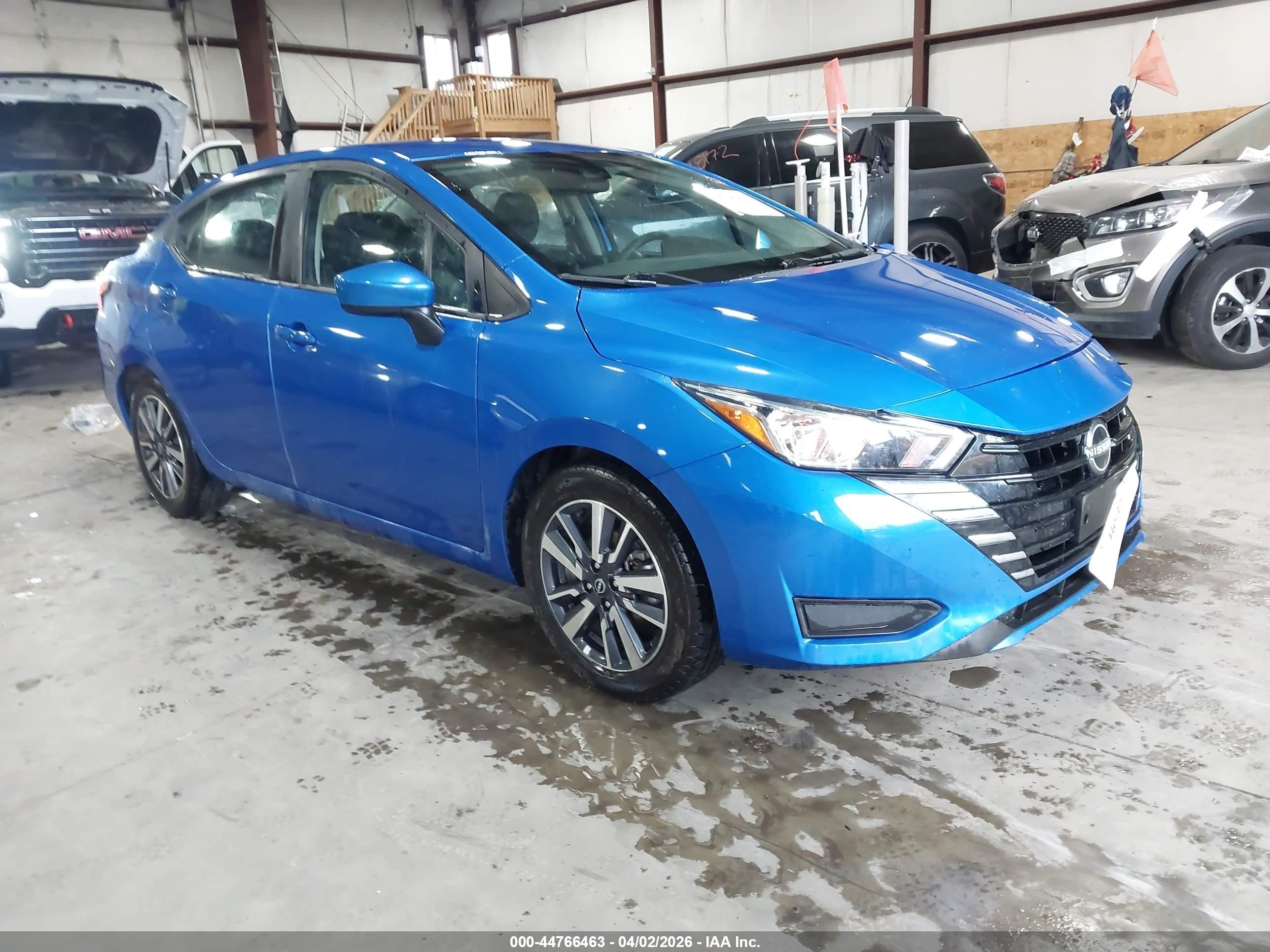 2023 Nissan Versa SV, VIN 3N1CN8EV7PL828208 — Side