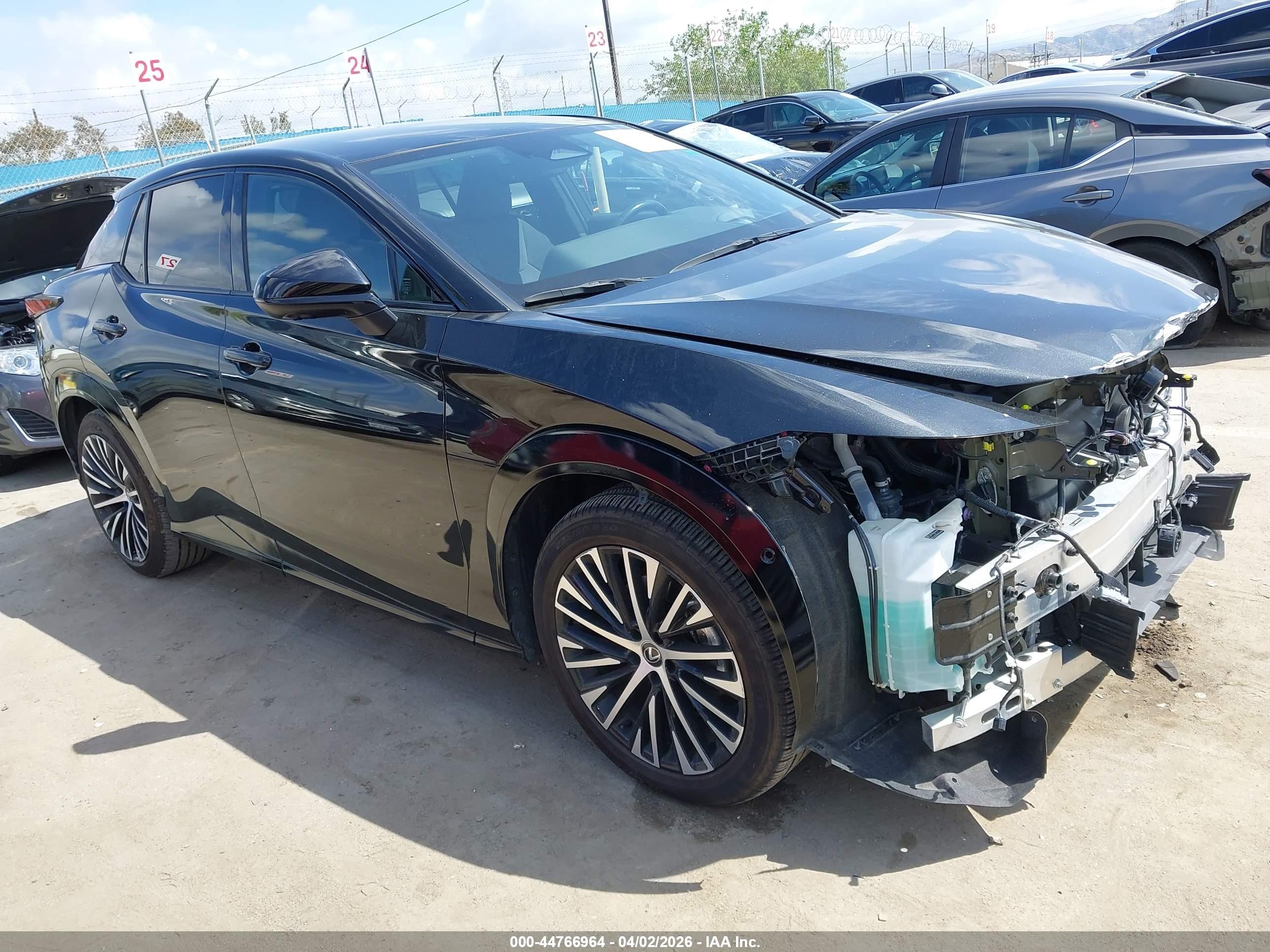 2023 Lexus RZ 450e Luxury, VIN JTJAAAAB5PA016106 — Front end