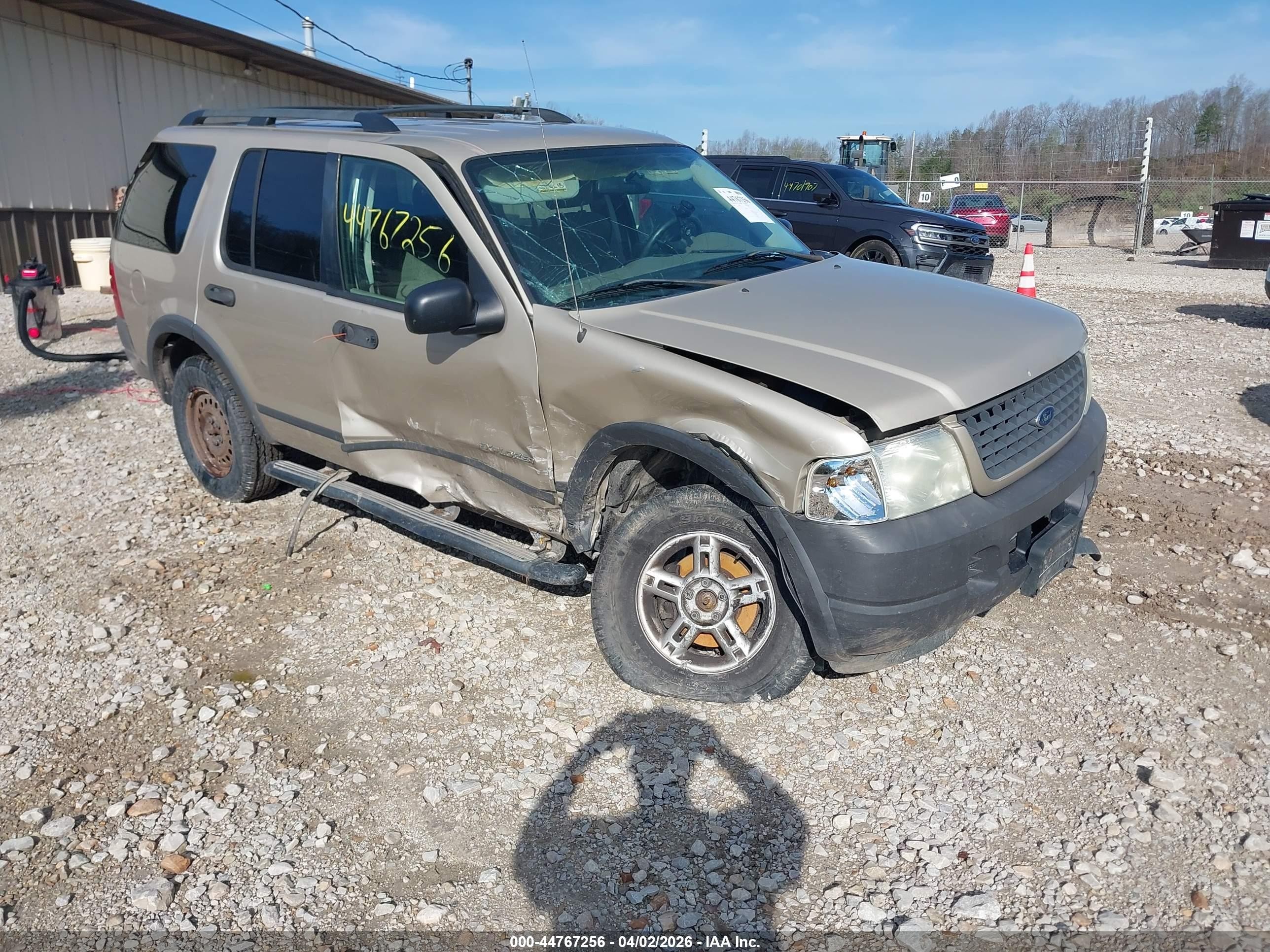 2004 Ford Explorer XLS, VIN 1FMZU72K04UB22290 — All over