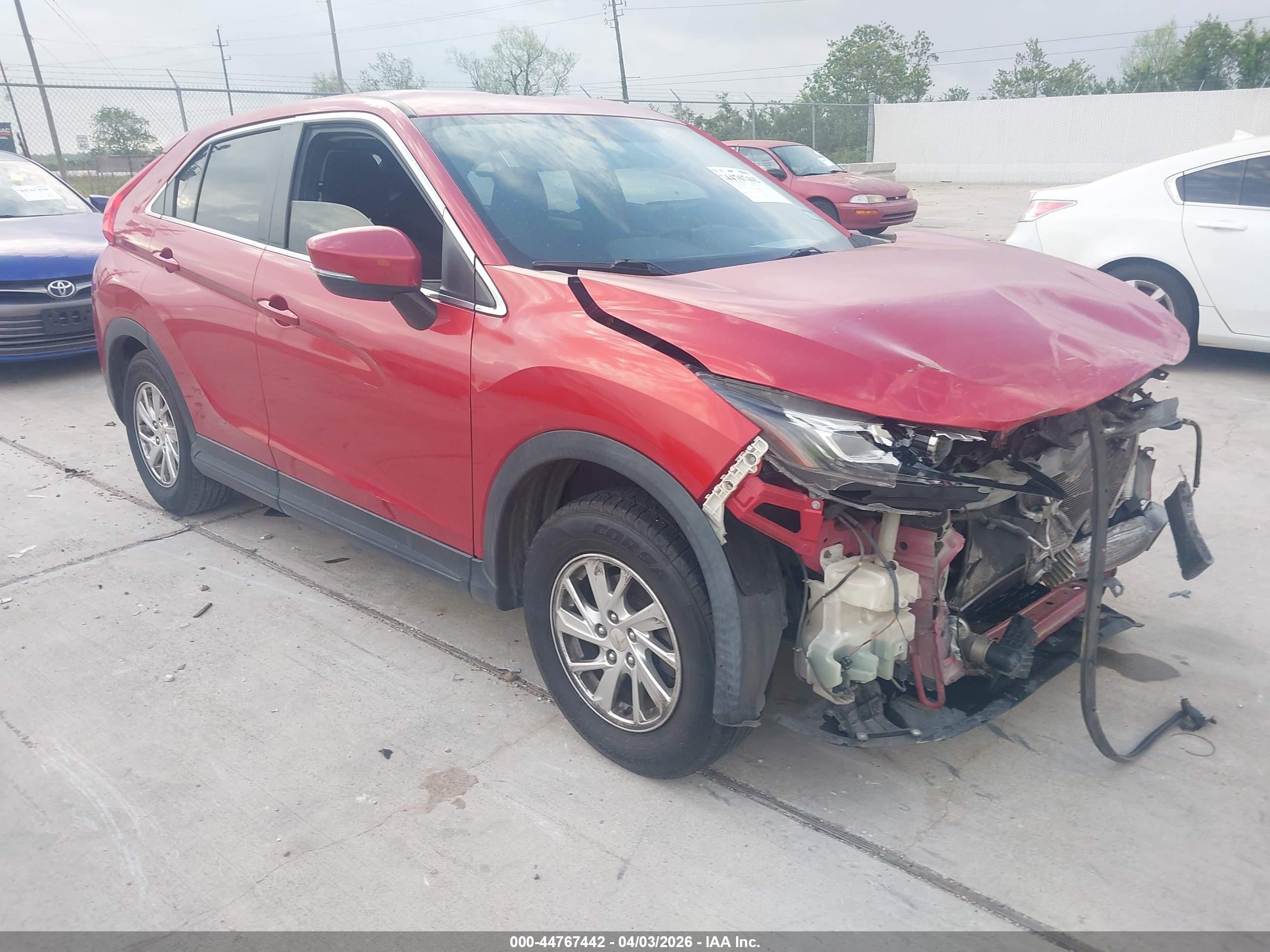2018 Mitsubishi Eclipse Cross ES, VIN JA4AS3AA7JZ059187 — Front end