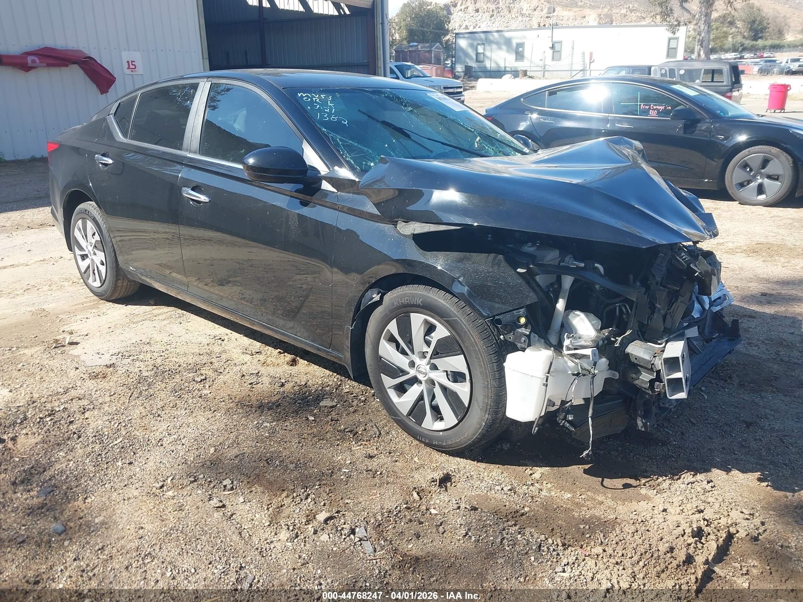 2019 Nissan Altima S, VIN 1N4BL4BV7KC101382 — Biohazard / chemical