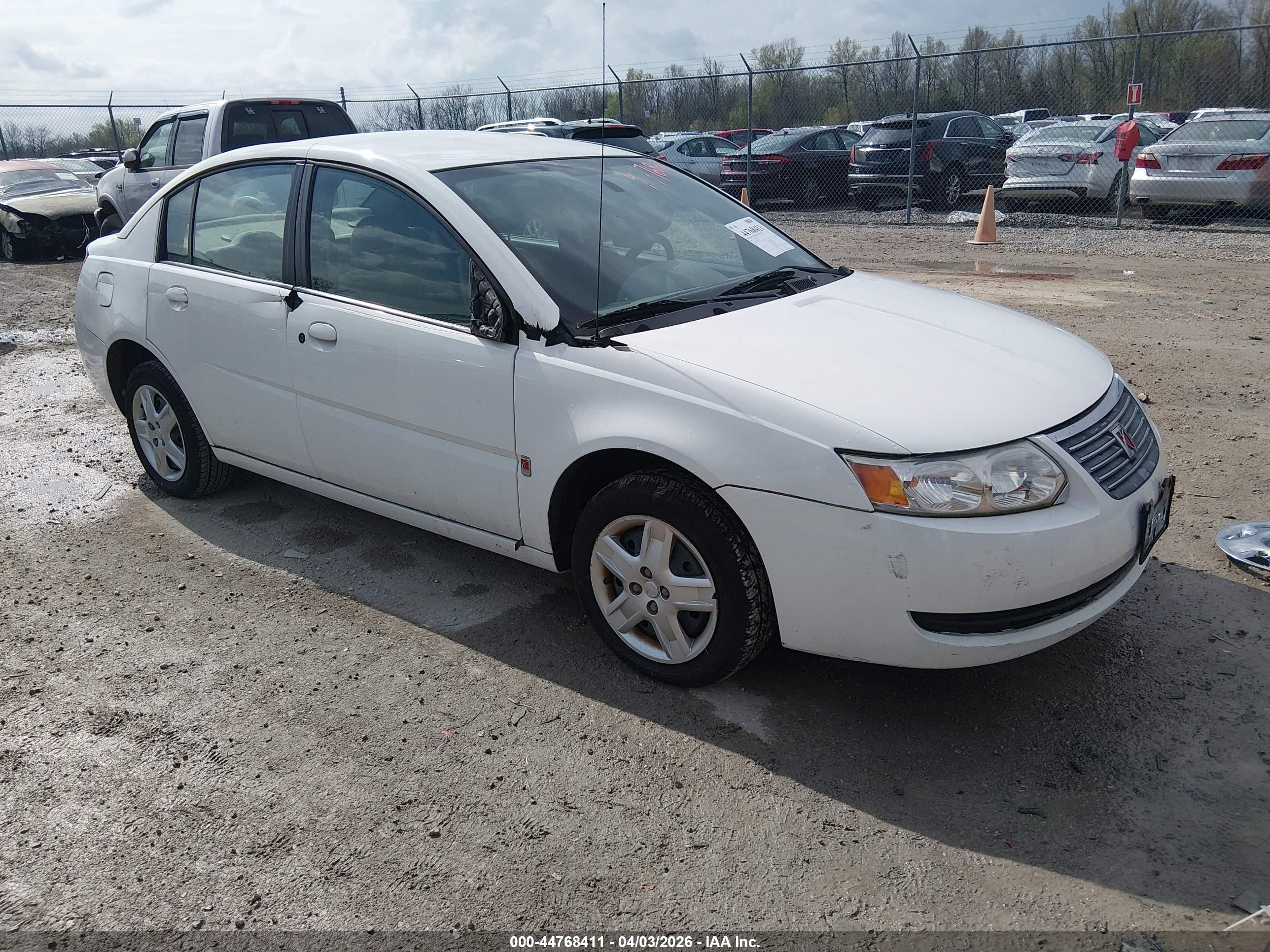 2007 Saturn ION ION 2, VIN 1G8AJ55FX7Z209550 — Side