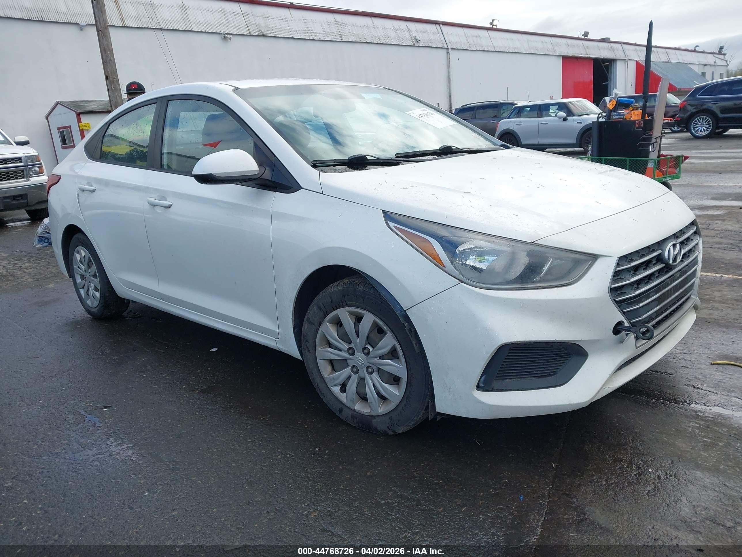 2019 Hyundai Accent SE, VIN 3KPC24A36KE047146 — Rear end