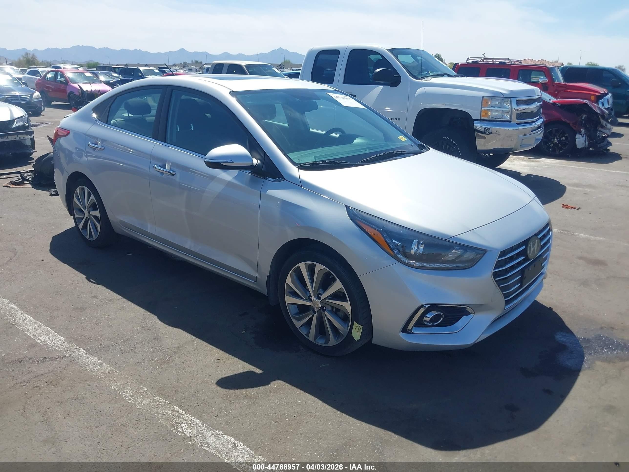 2022 Hyundai Accent Limited, VIN 3KPC34A69NE157328 — Rear end