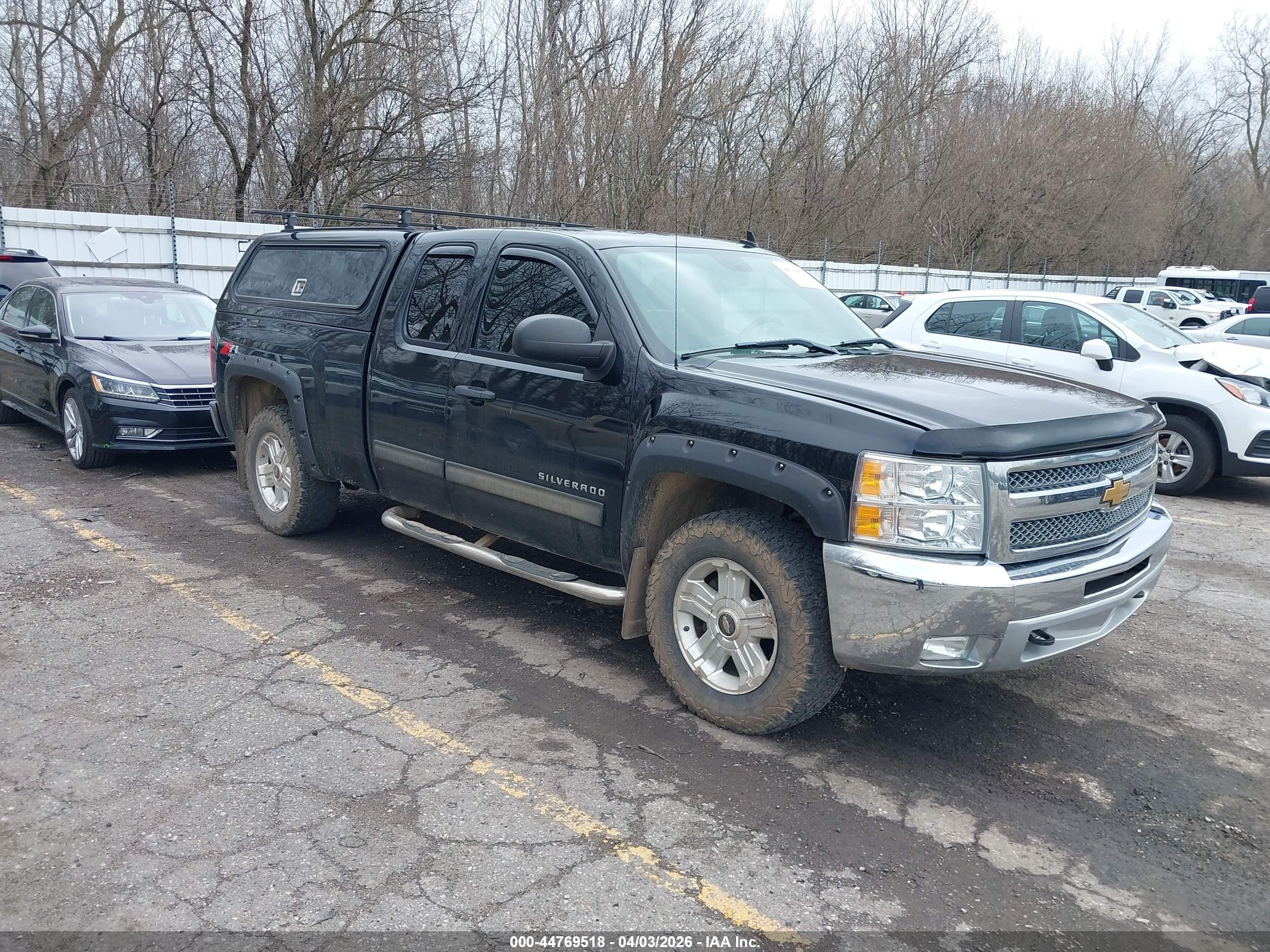 2013 Chevrolet Silverado 1500 LT, VIN 1GCRKSE76DZ414565 — Normal wear