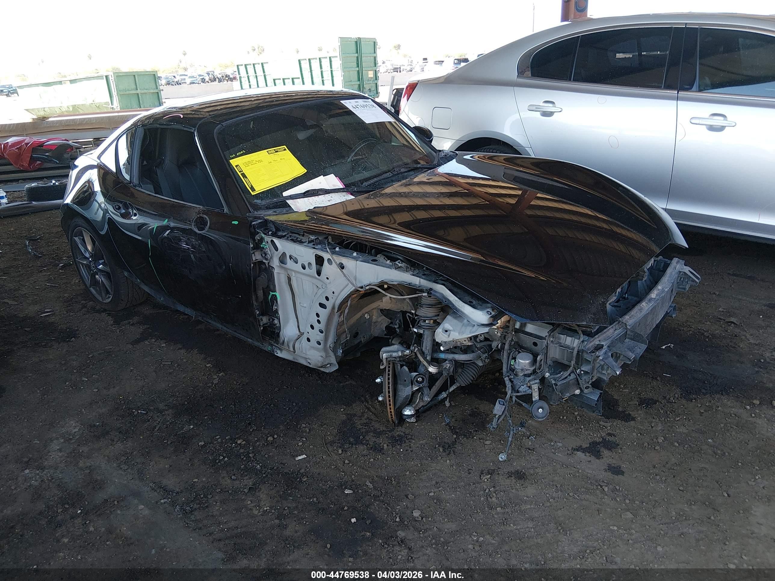 2020 Mazda MX-5 Miata Grand Touring, VIN JM1NDAM74L0411638 — Front end