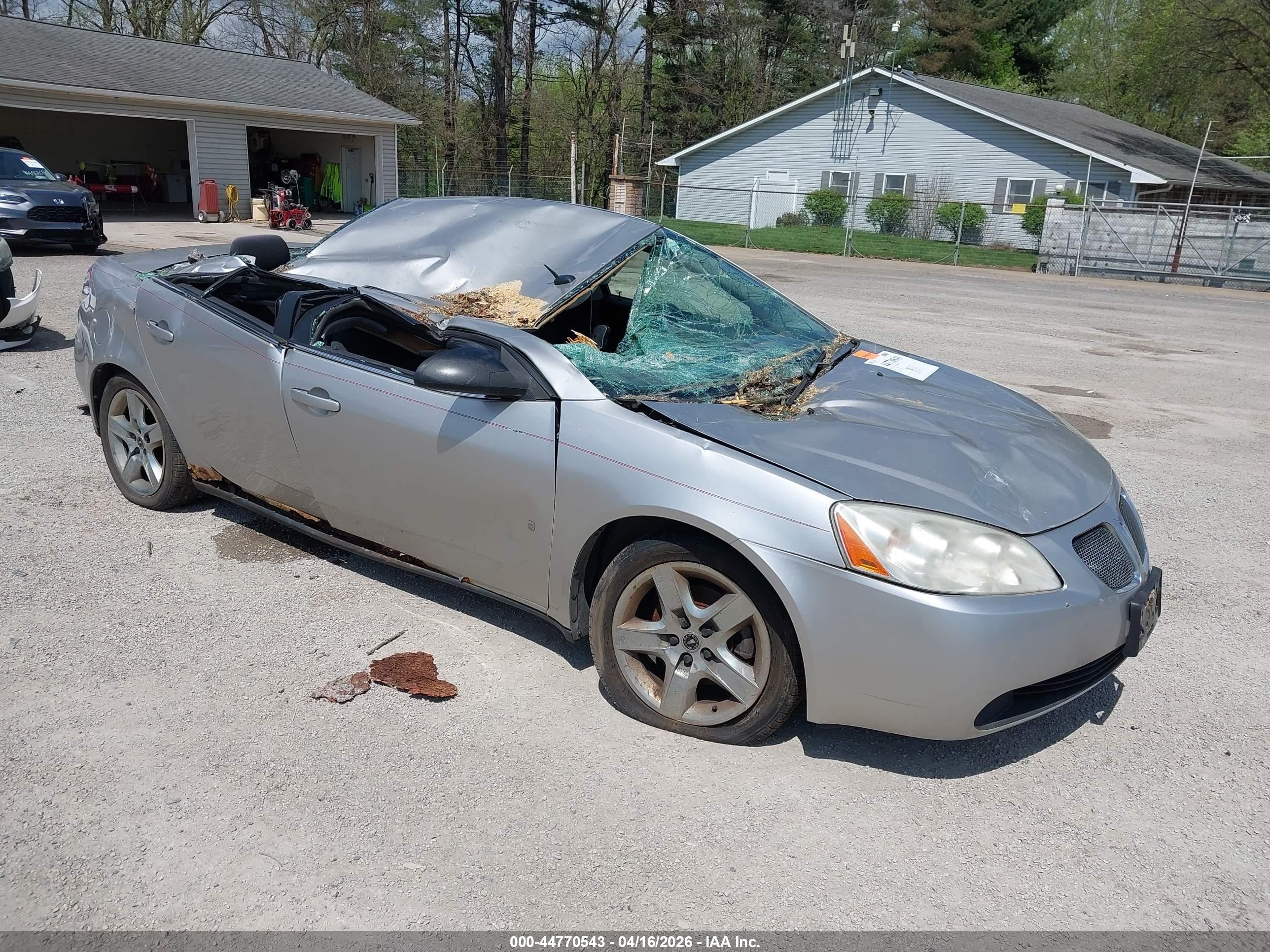 2008 Pontiac G6, VIN 1G2ZG57B584234943 — Roof