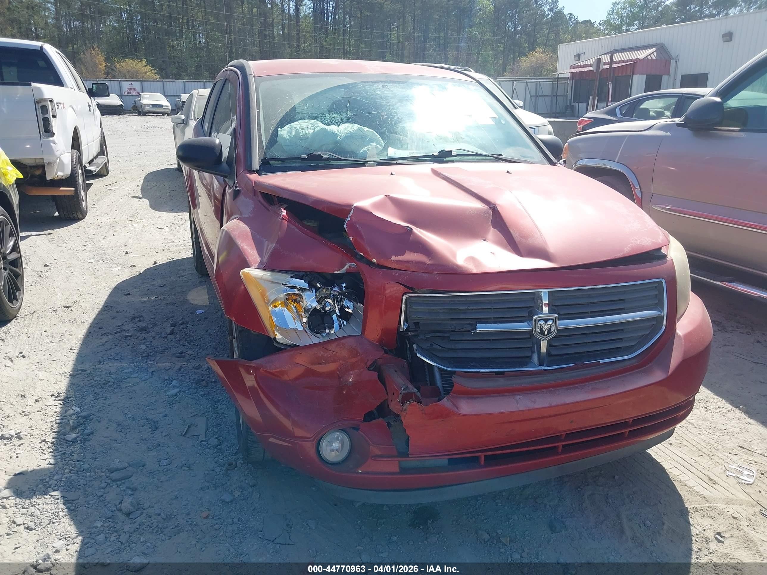 2012 Dodge Caliber SXT Plus, VIN 1C3CDWEA6CD529346 — Перед