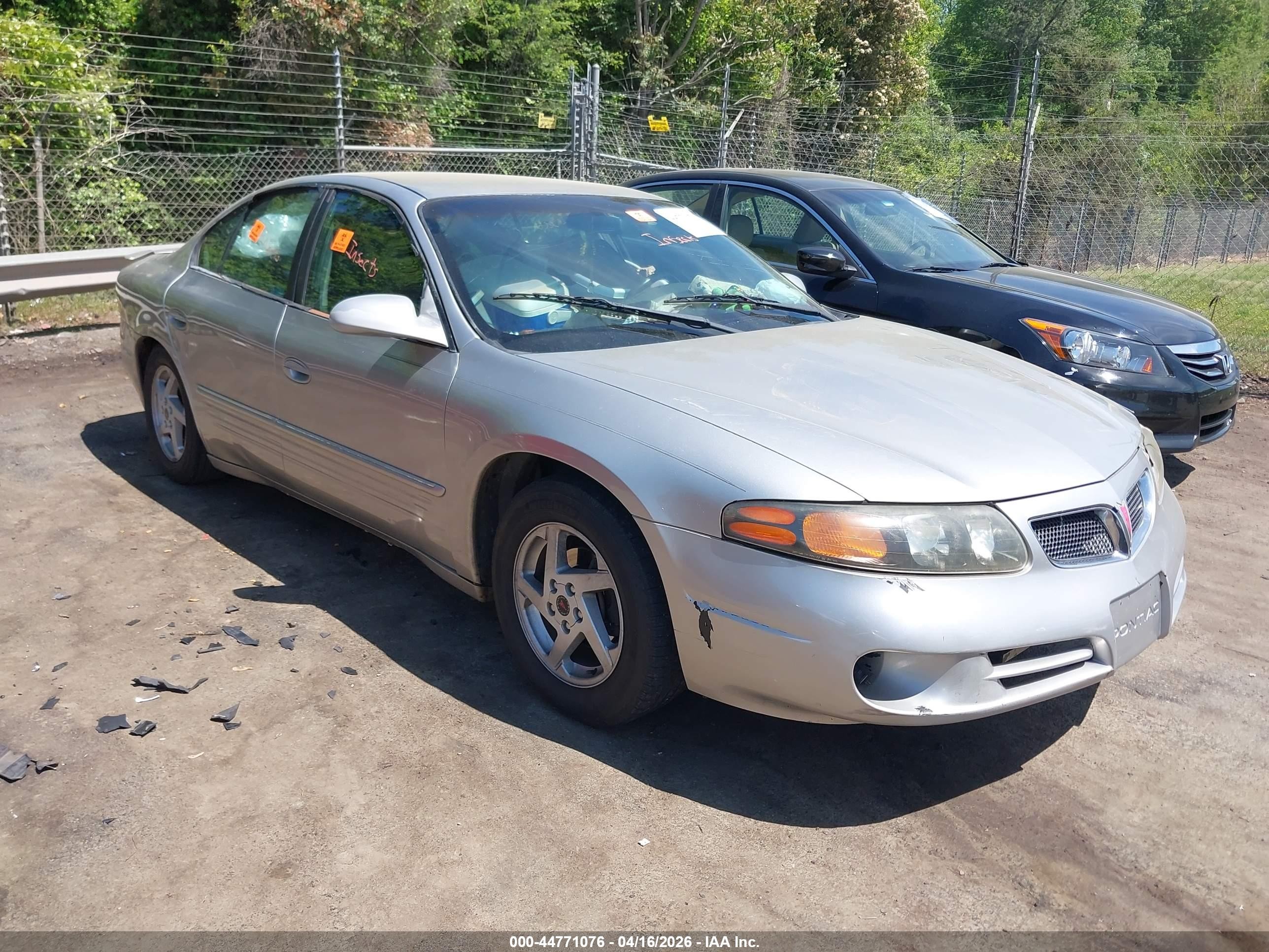 2004 Pontiac Bonneville SE, VIN 1G2HX52K64U262991 — Biohazard / chemical