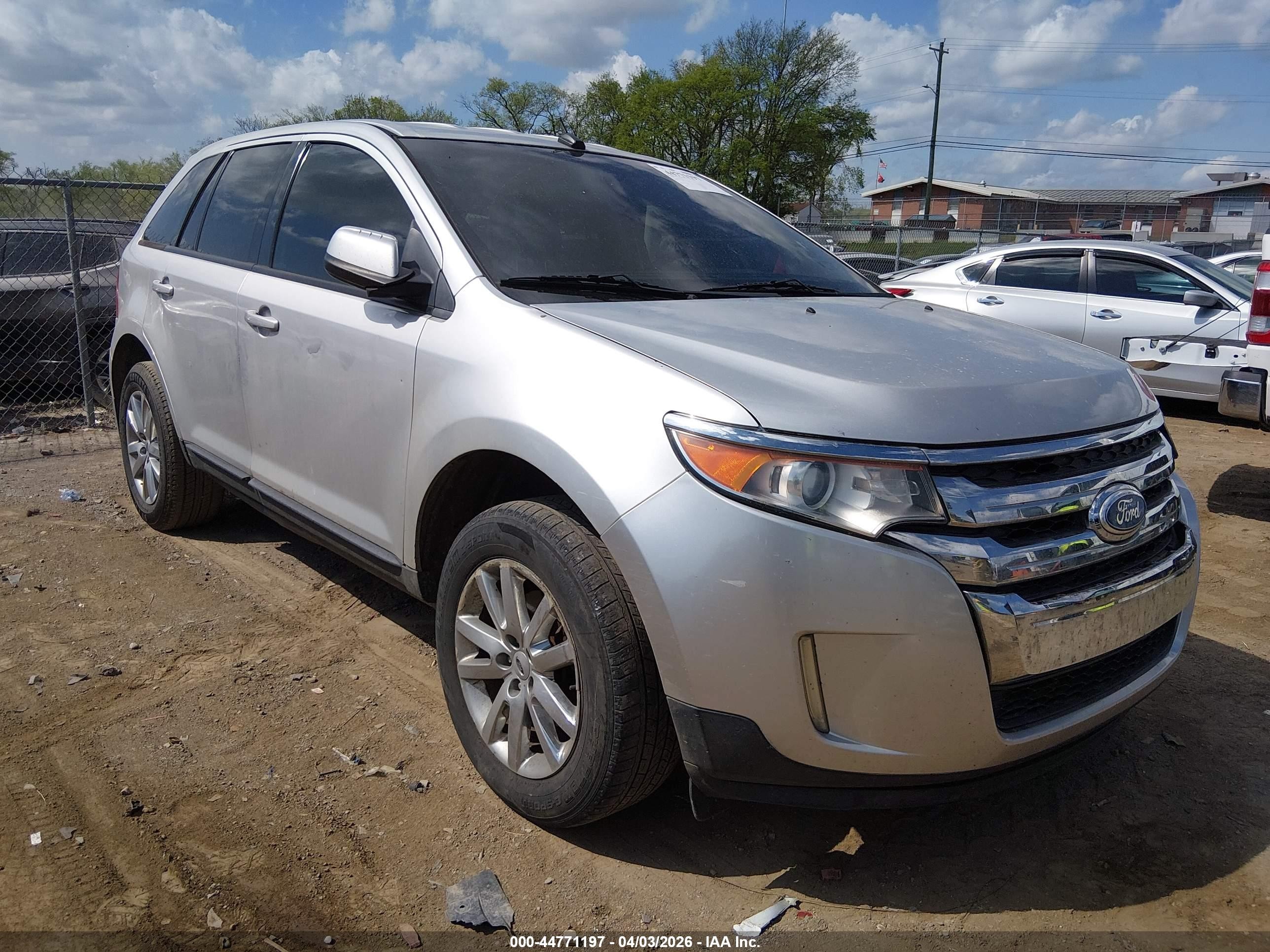 2013 Ford Edge SEL, VIN 2FMDK3JC9DBE17770 — Front end