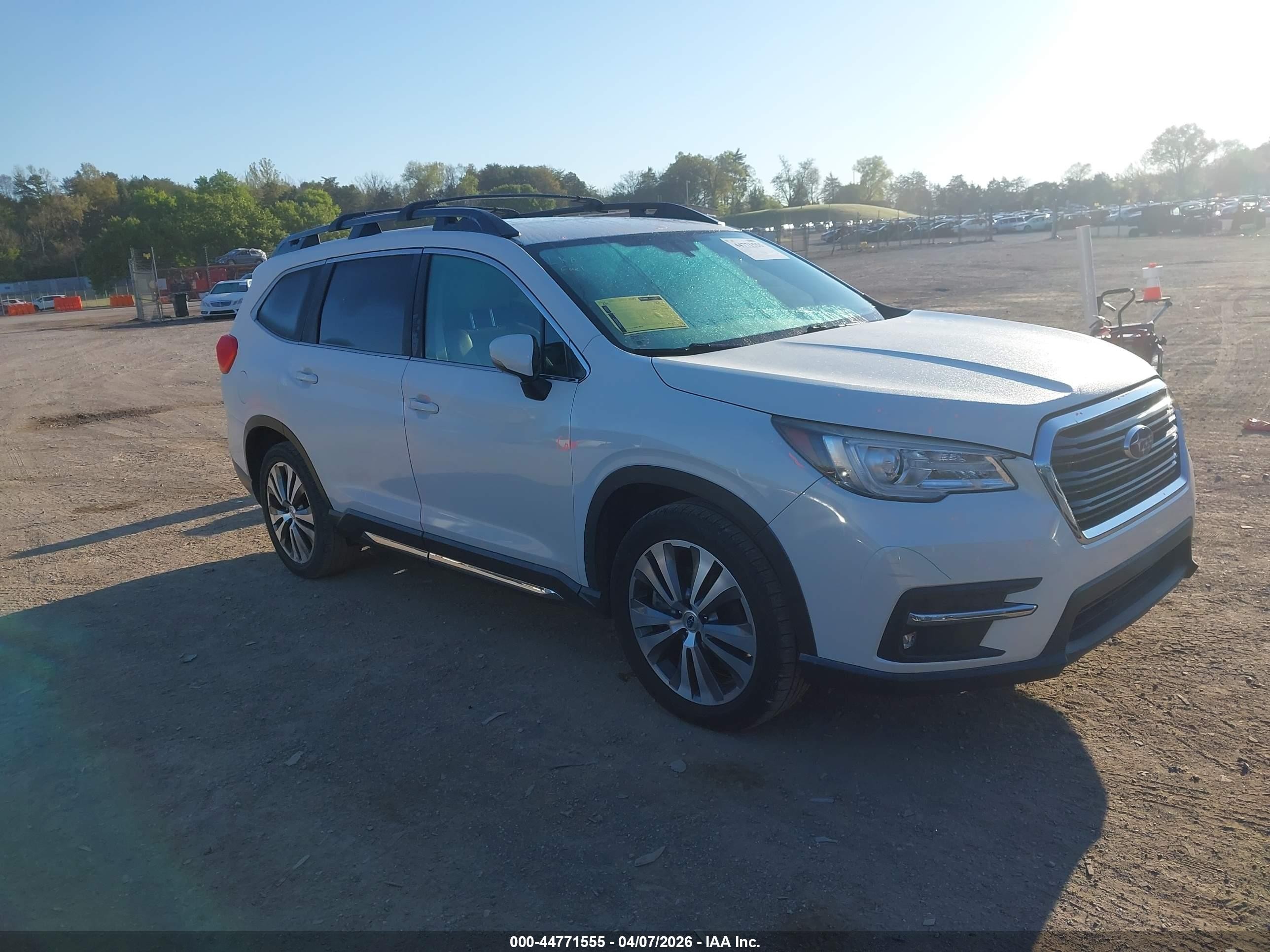 2020 Subaru Ascent Limited, VIN 4S4WMAMD5L3403679 — Side