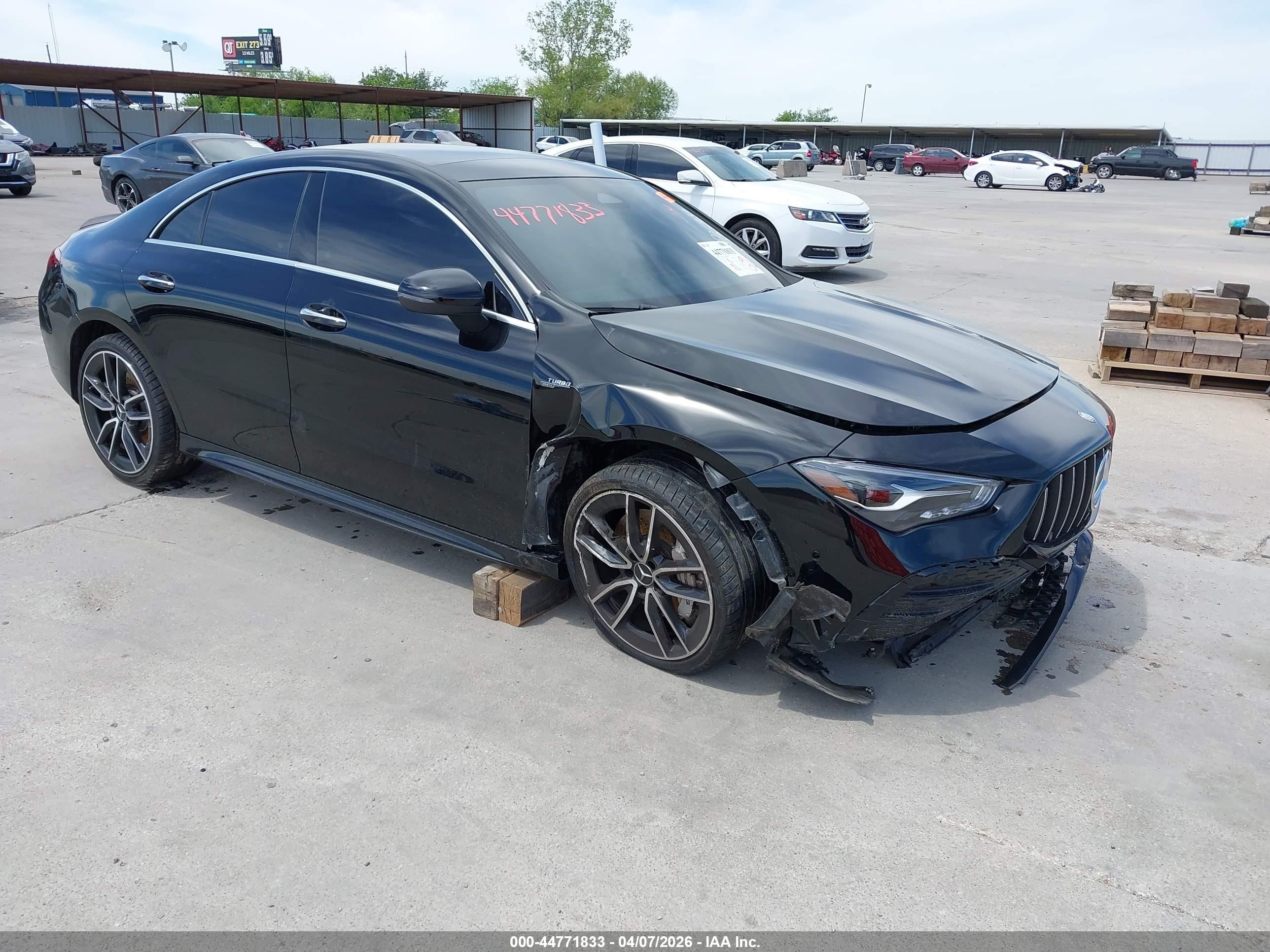 2025 Mercedes-Benz CLA 35 AMG, VIN W1K5J5BB3SN540128 — Перед