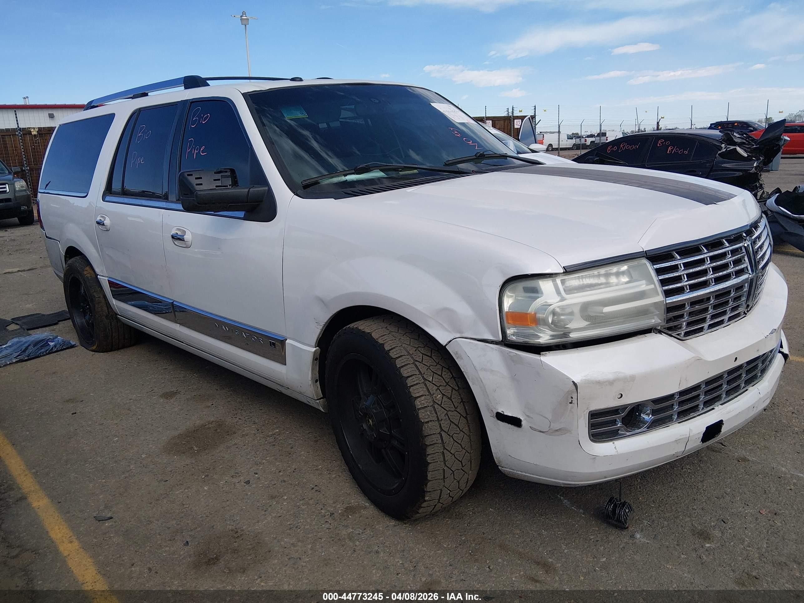 2012 Lincoln Navigator, VIN 5LMJJ3J52CEL00815 — All over
