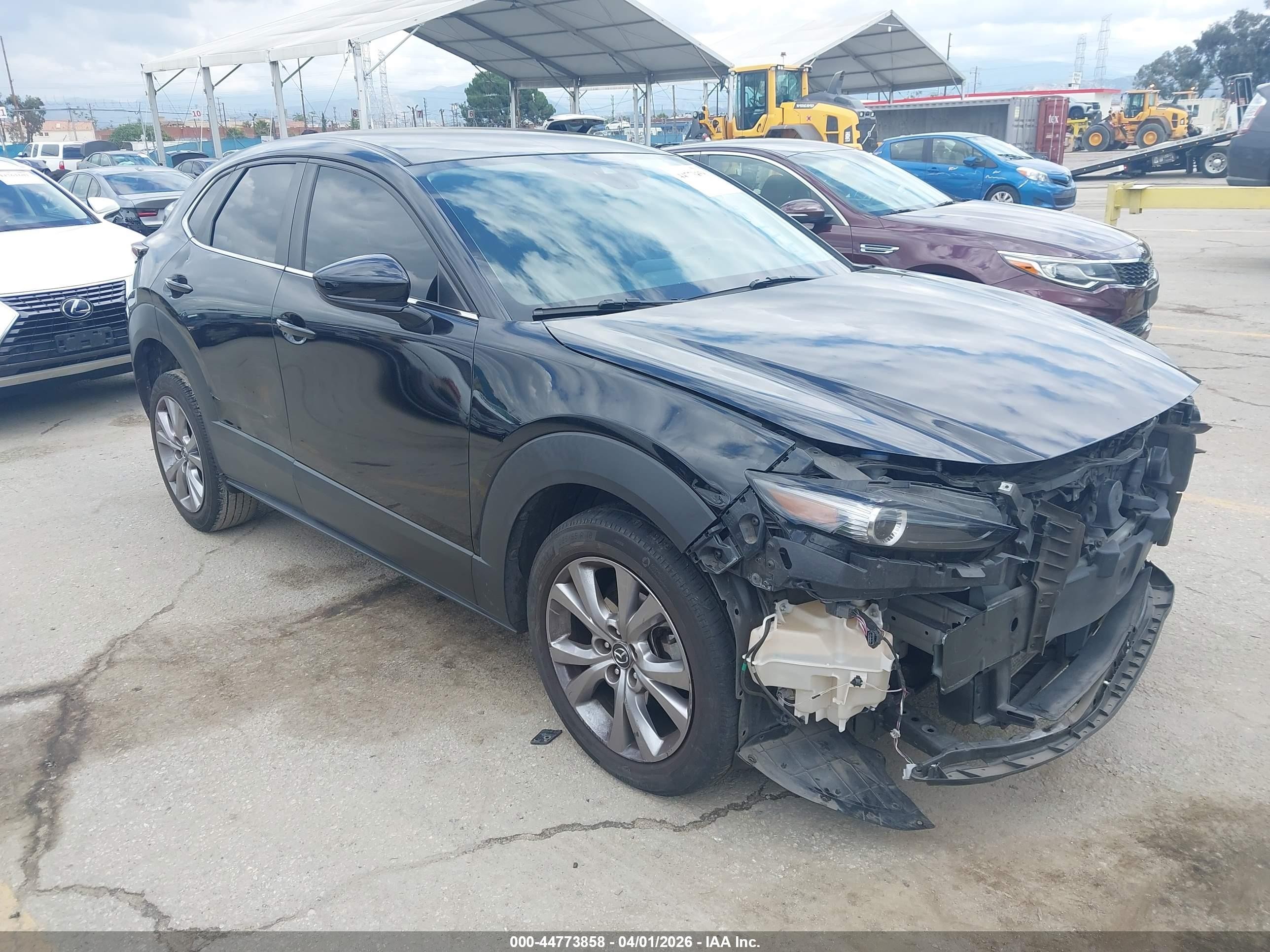 2021 Mazda CX-30 Select, VIN 3MVDMABL1MM242915 — Front end