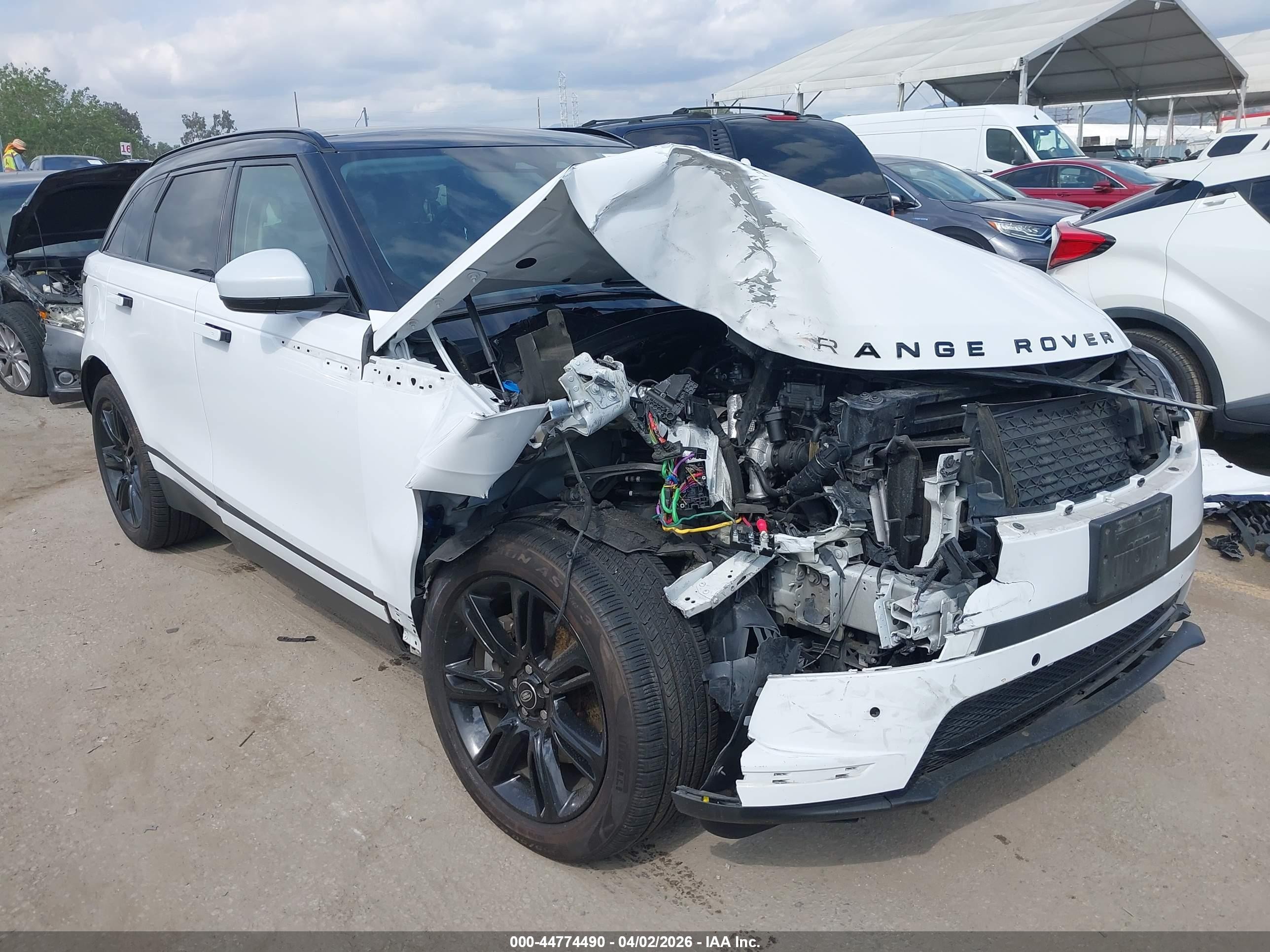 2021 Land Rover Range Rover Velar S, VIN SALYJ2EX8MA314327 — Front end