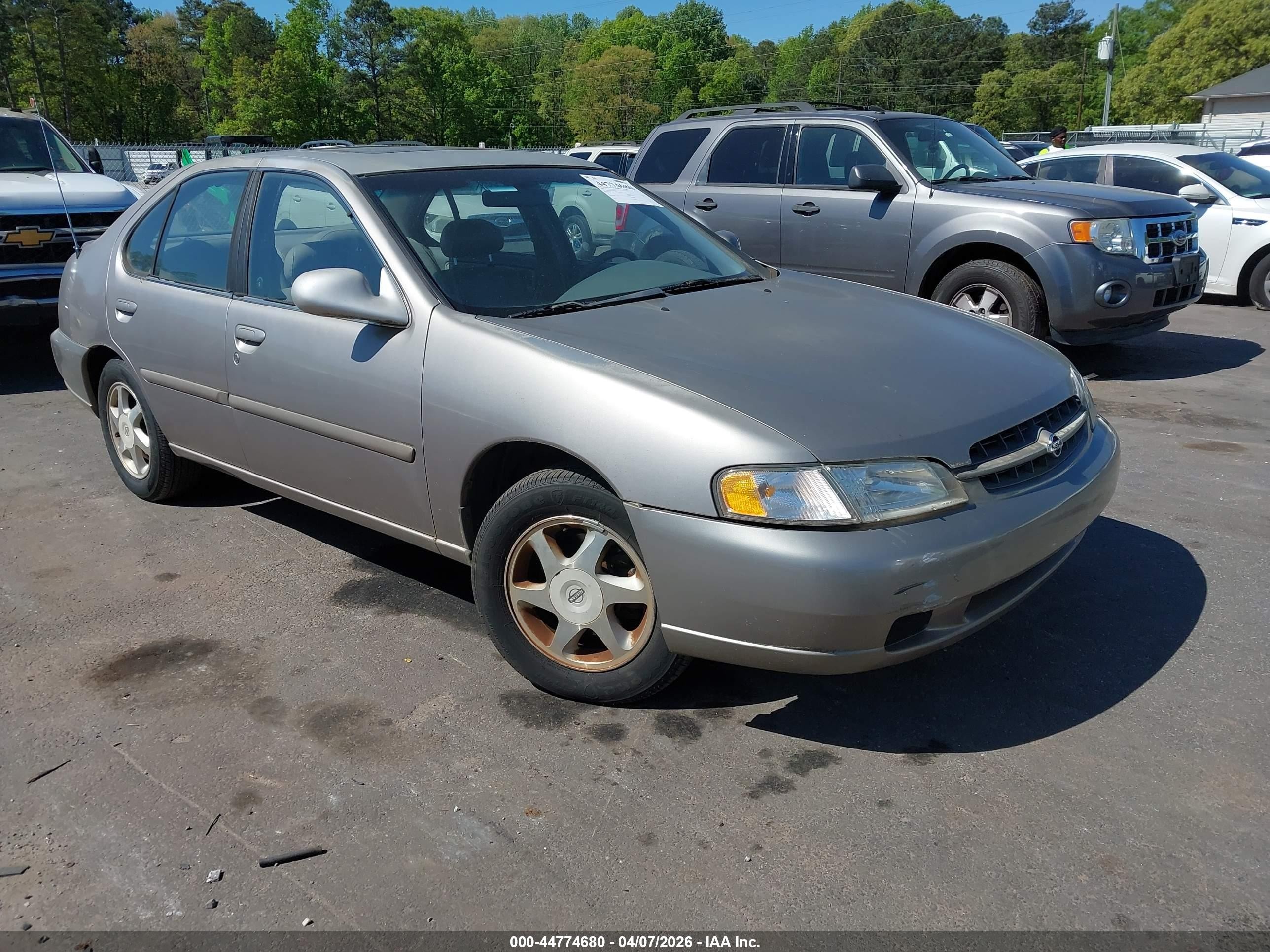 1999 Nissan Altima XE, VIN 1N4DL01D3XC151228 — All over
