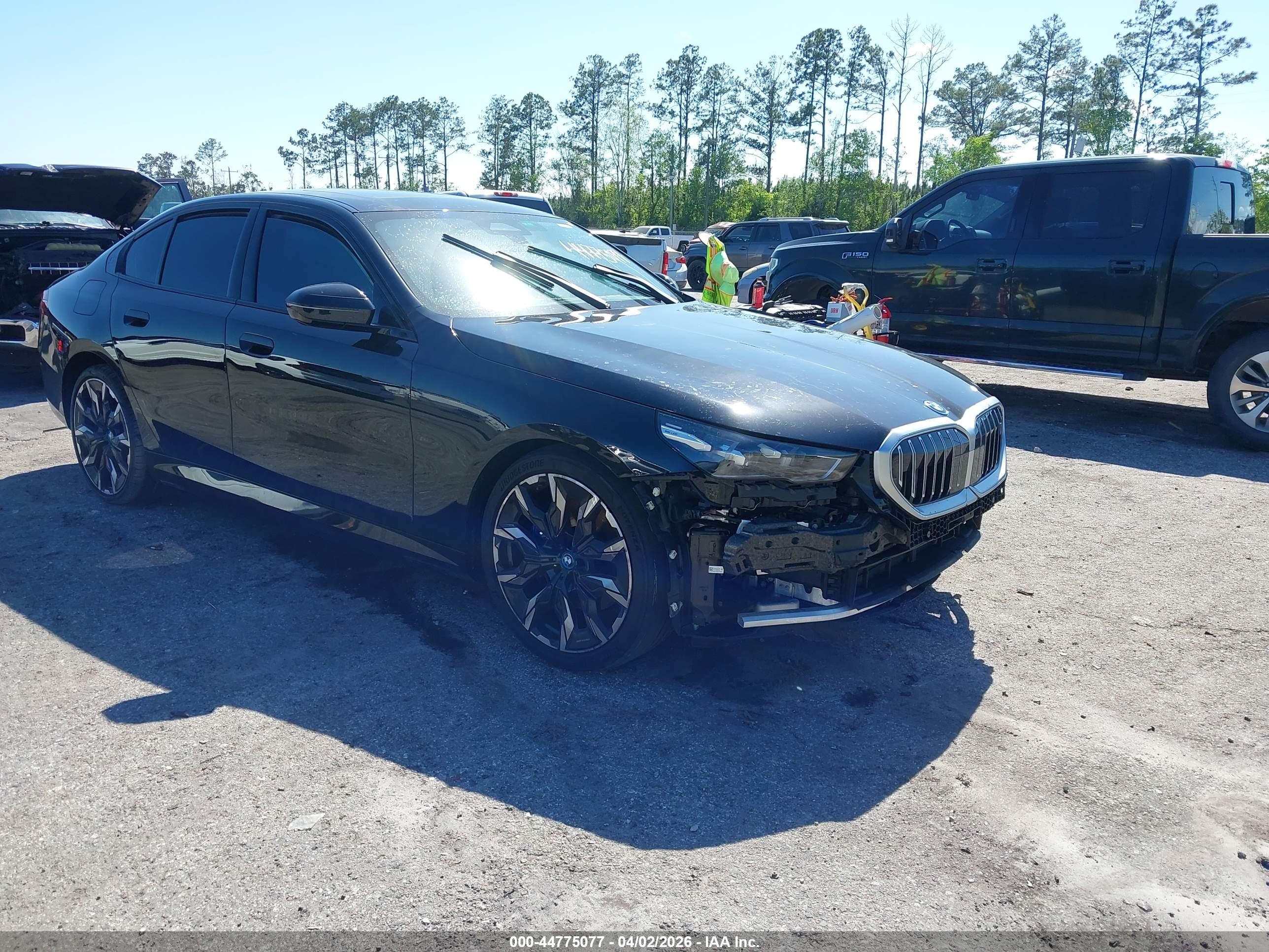 2024 BMW i5 eDrive40, VIN WBY33FK00RCP40078 — Front end