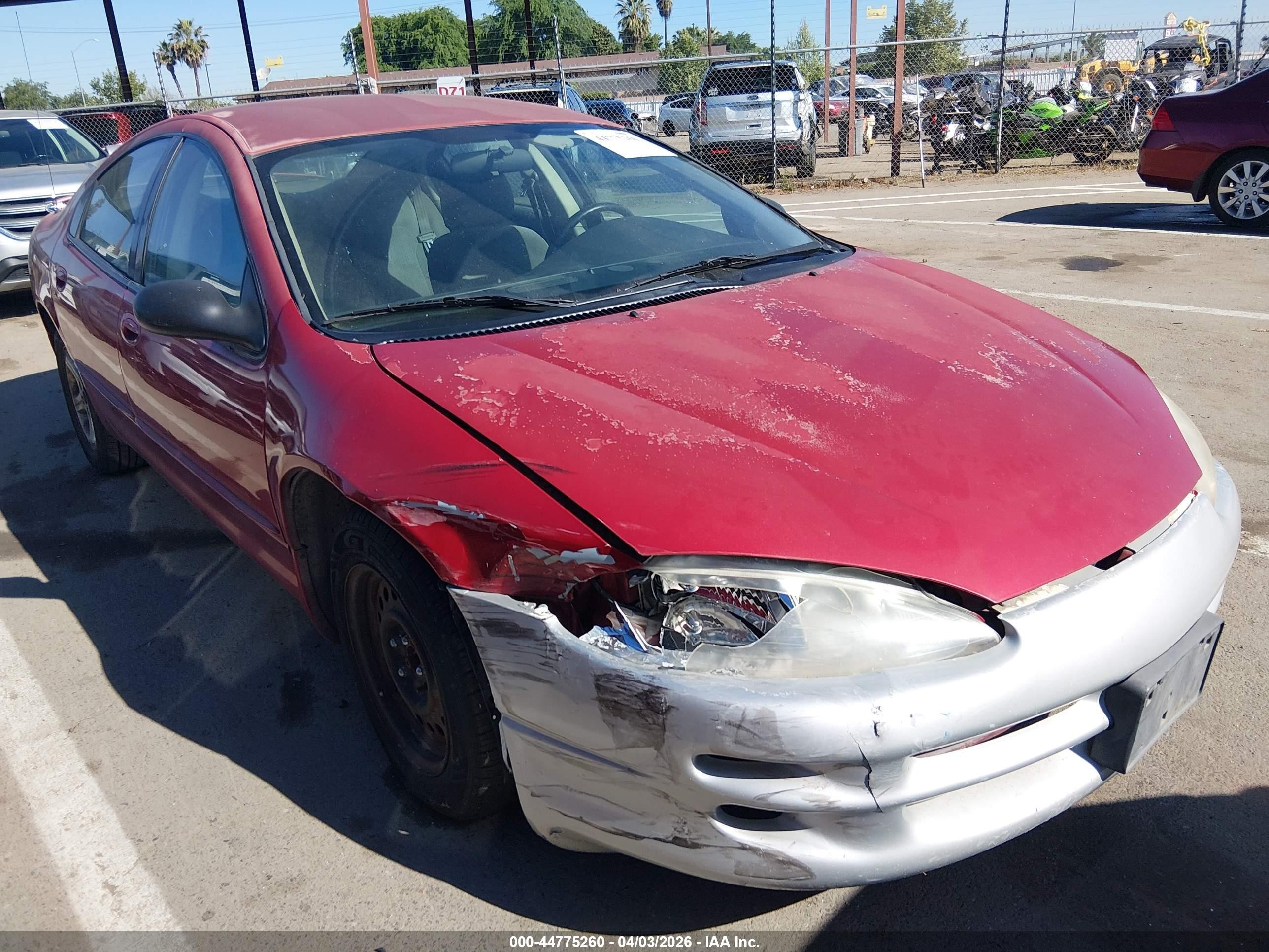 2004 Dodge Intrepid ES, VIN 2B3HD56G14H710889 — Перед