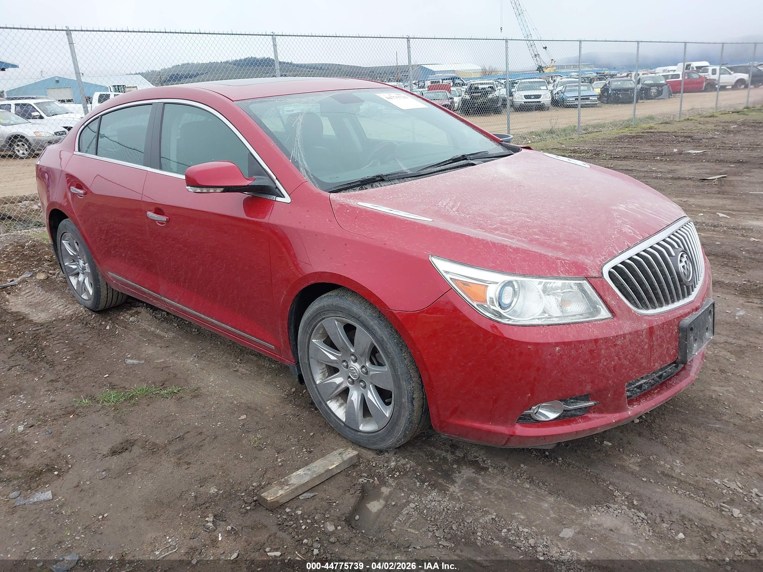 2013 Buick LaCrosse Premium 2, VIN 1G4GH5E33DF311511 — Front end