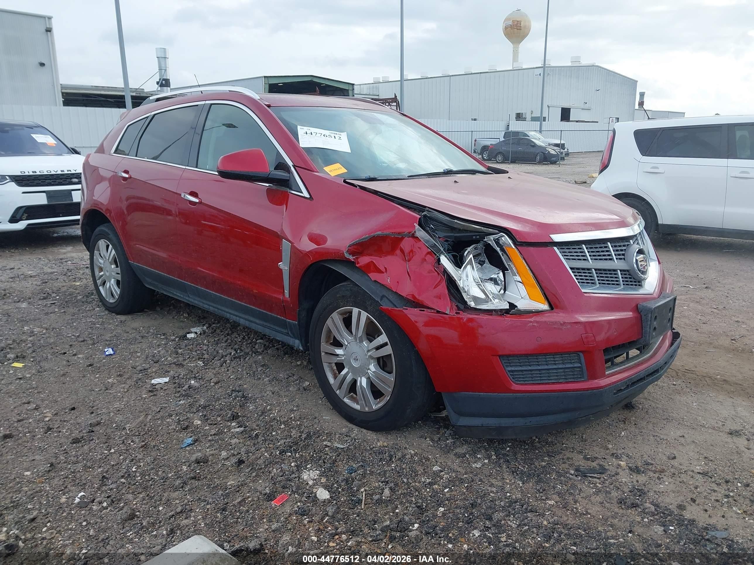 2011 Cadillac SRX Luxury Collection, VIN 3GYFNAEY4BS571772 — Front end