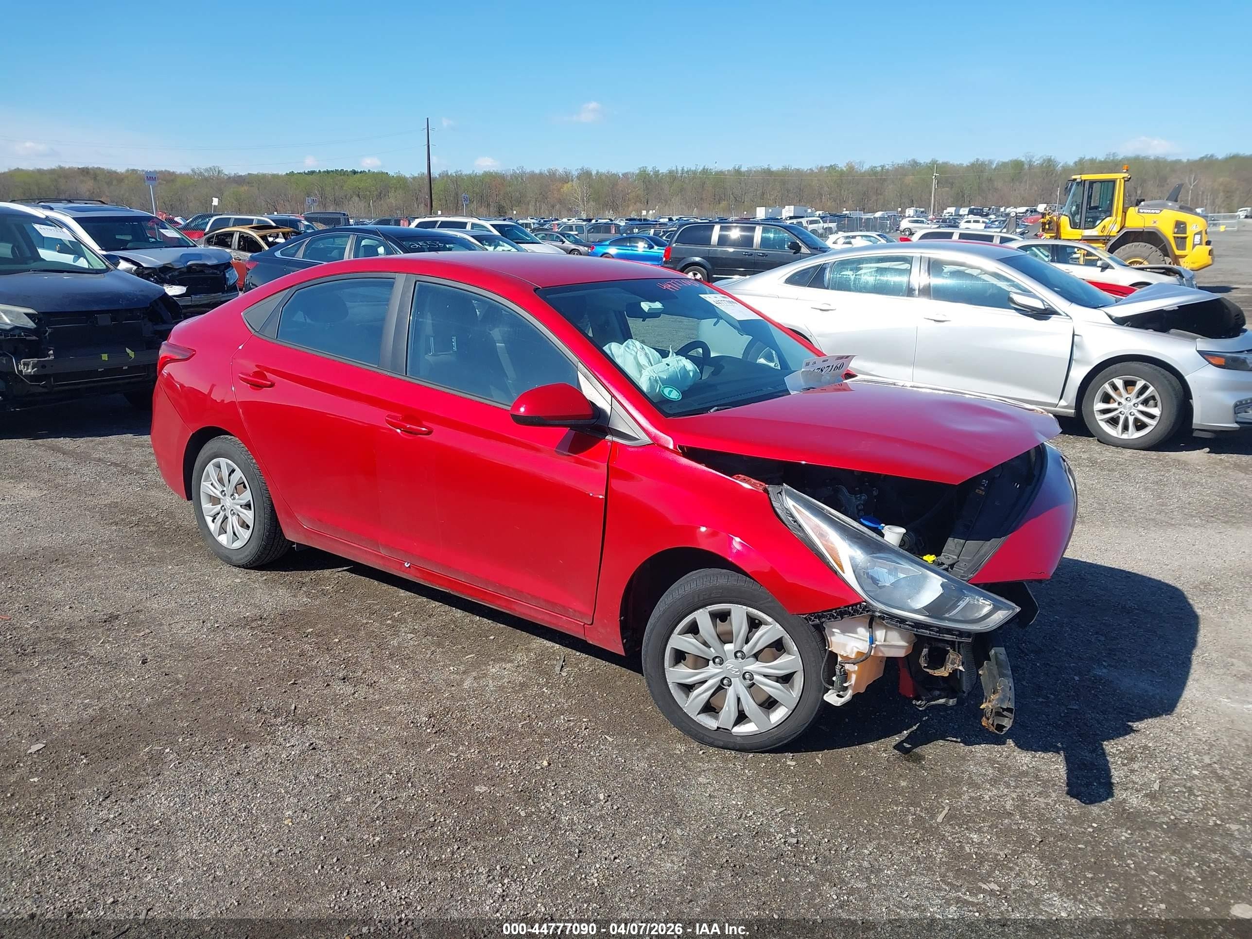 2020 Hyundai Accent SE, VIN 3KPC24A68LE110601 — Front end