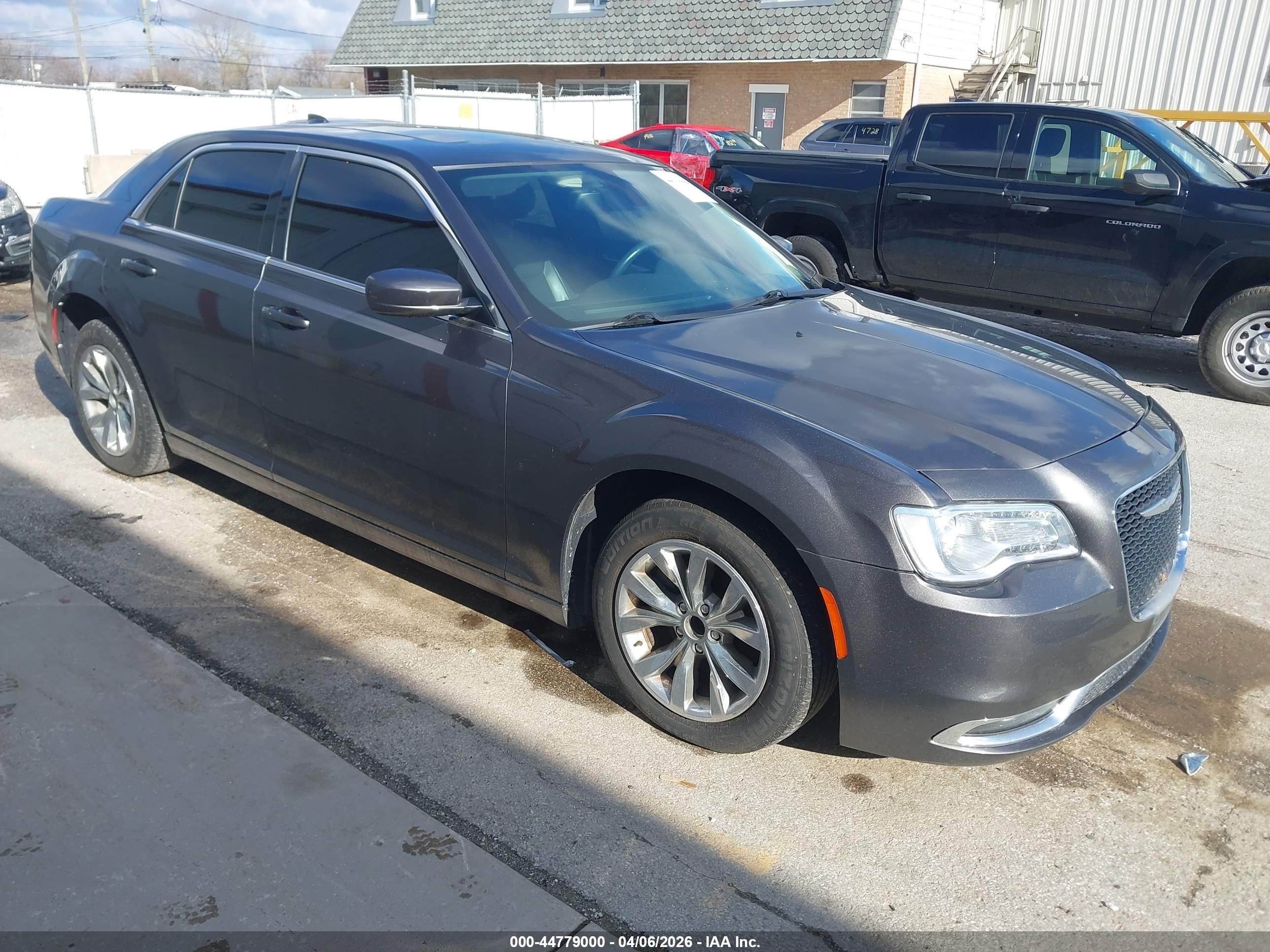 2015 Chrysler 300 Limited, VIN 2C3CCAAG3FH899225 — Water / flood