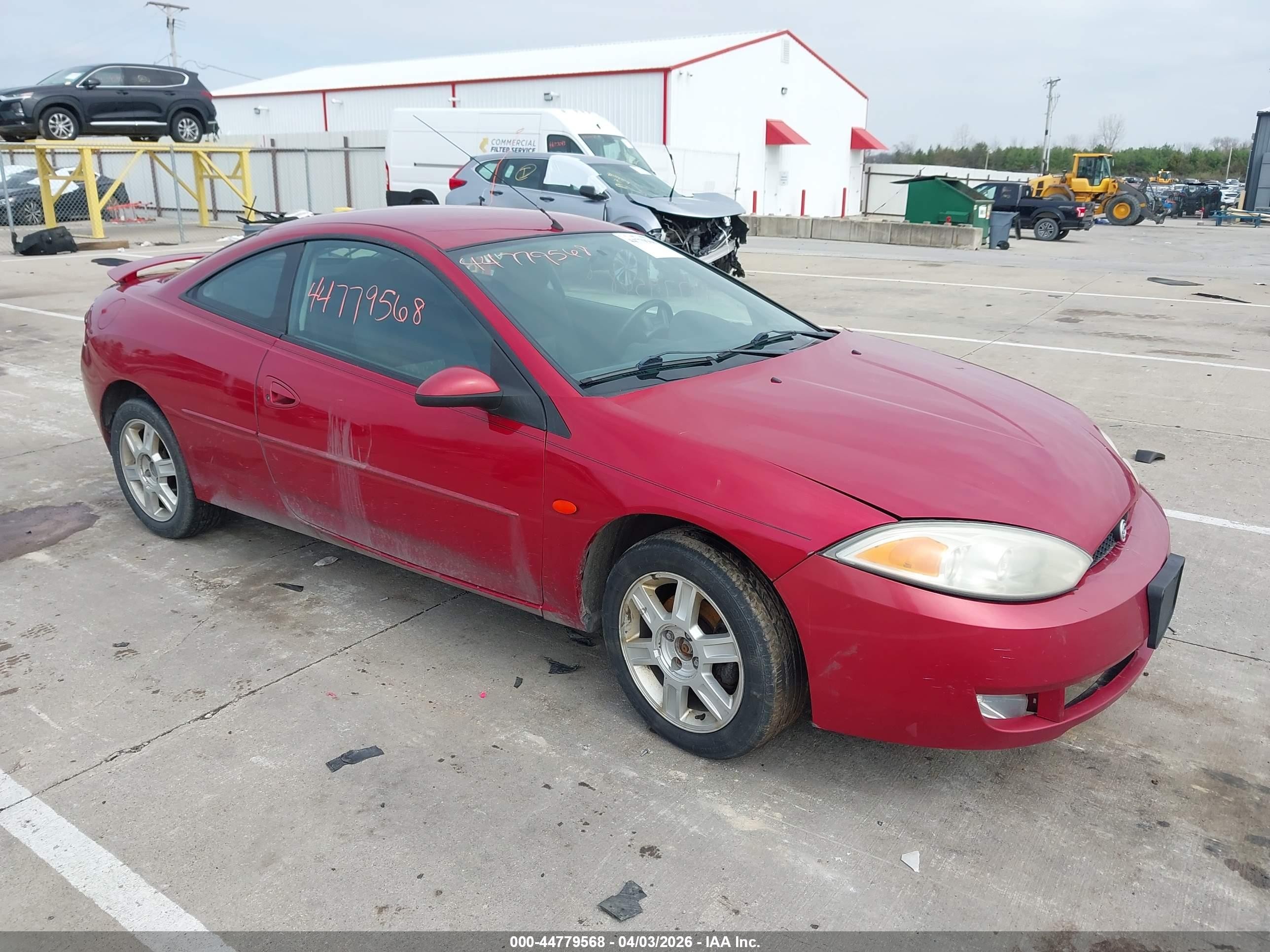 2002 Mercury Cougar, VIN 1ZWFT61L625608049 — Front end