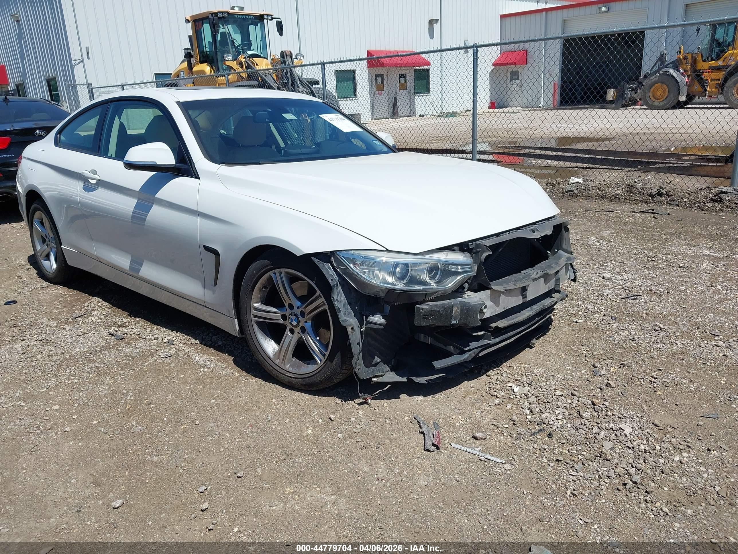 2014 BMW 4 Series 428i, VIN WBA3N3C58EF710577 — Front end