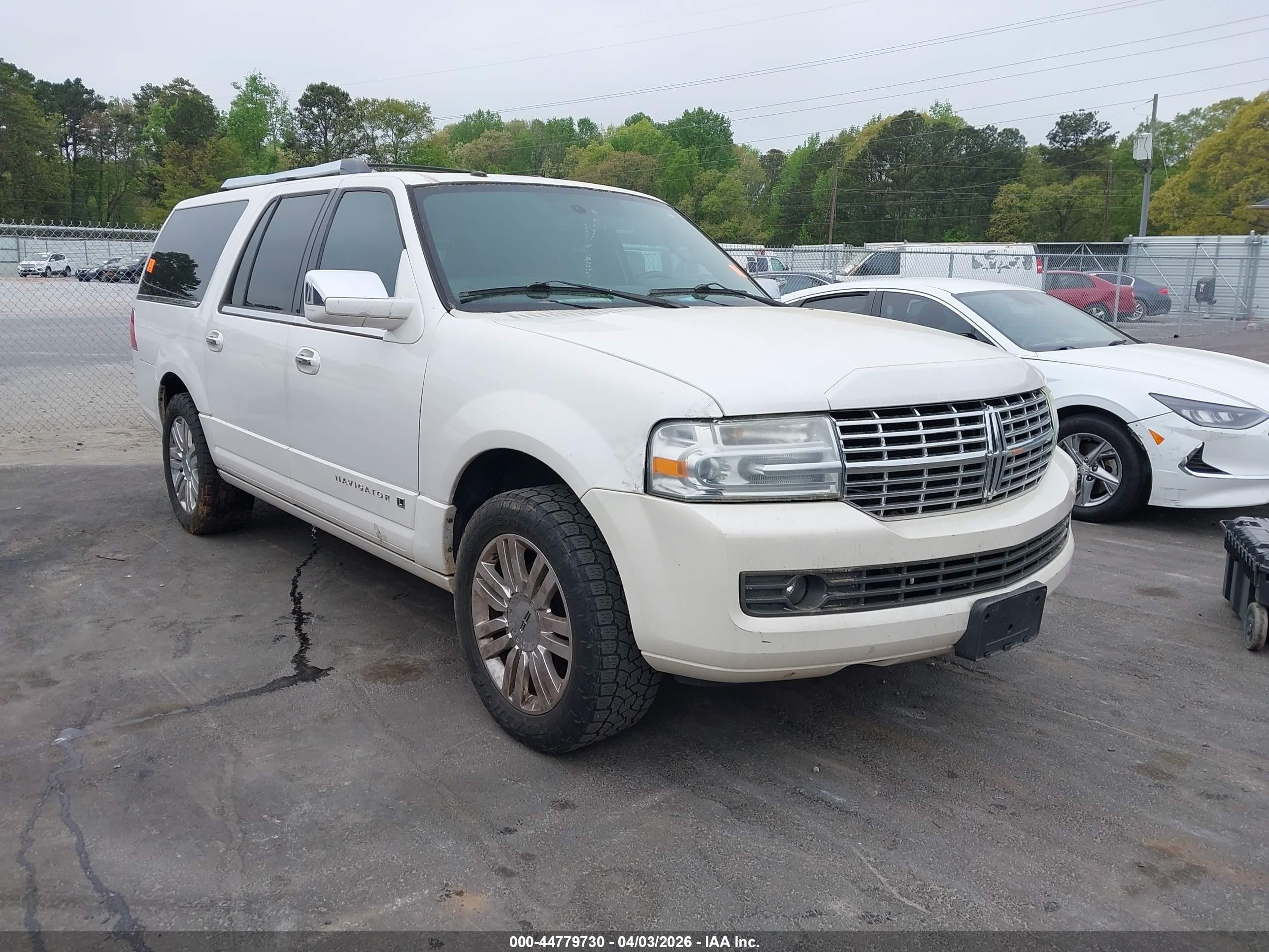 2011 Lincoln Navigator, VIN 5LMJJ3H52BEJ02238 — Biohazard / chemical