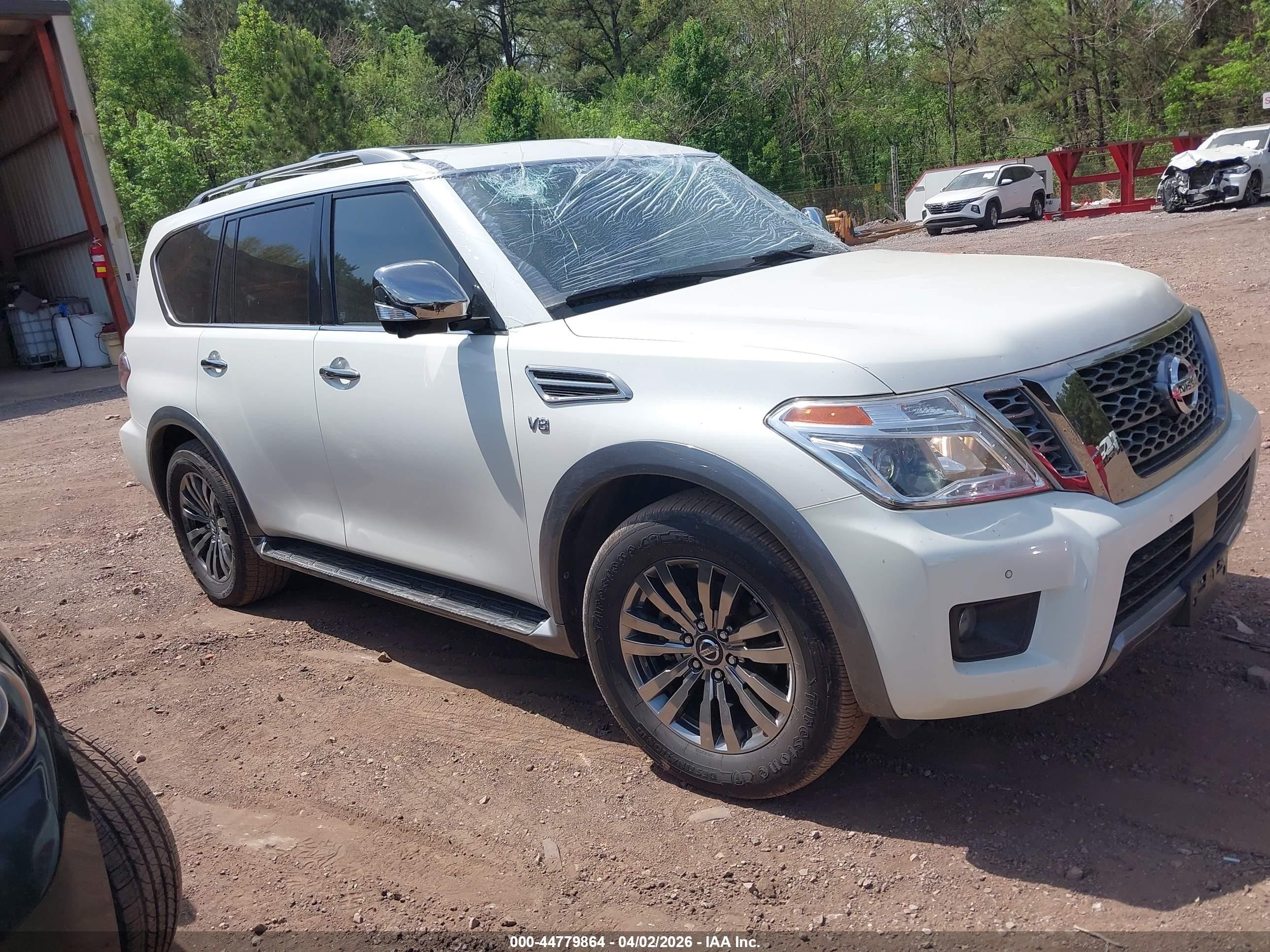 2018 Nissan Armada Platinum, VIN JN8AY2NF4J9332045 — Front end